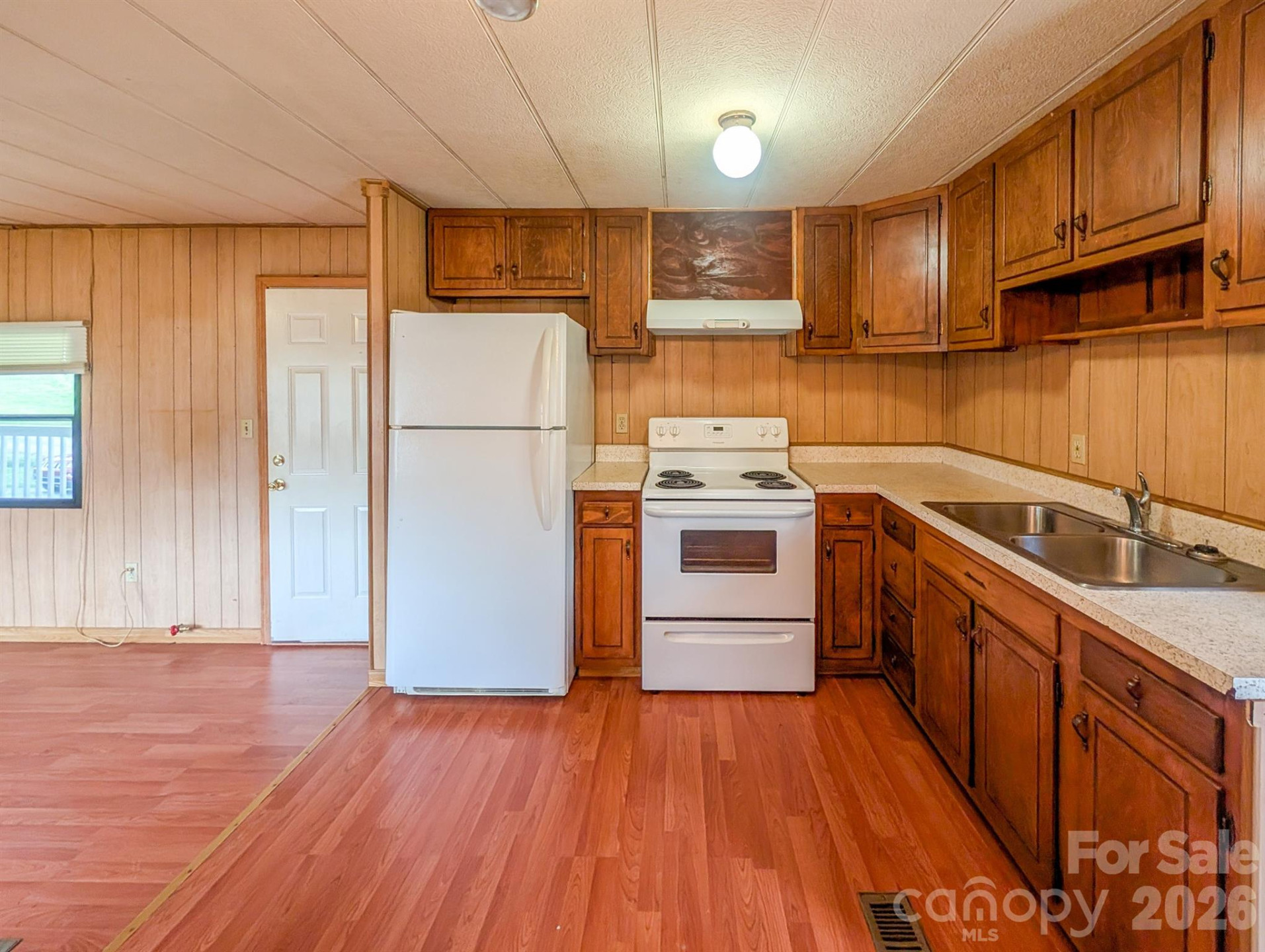 107 Mockingbird Lane - Photo 14