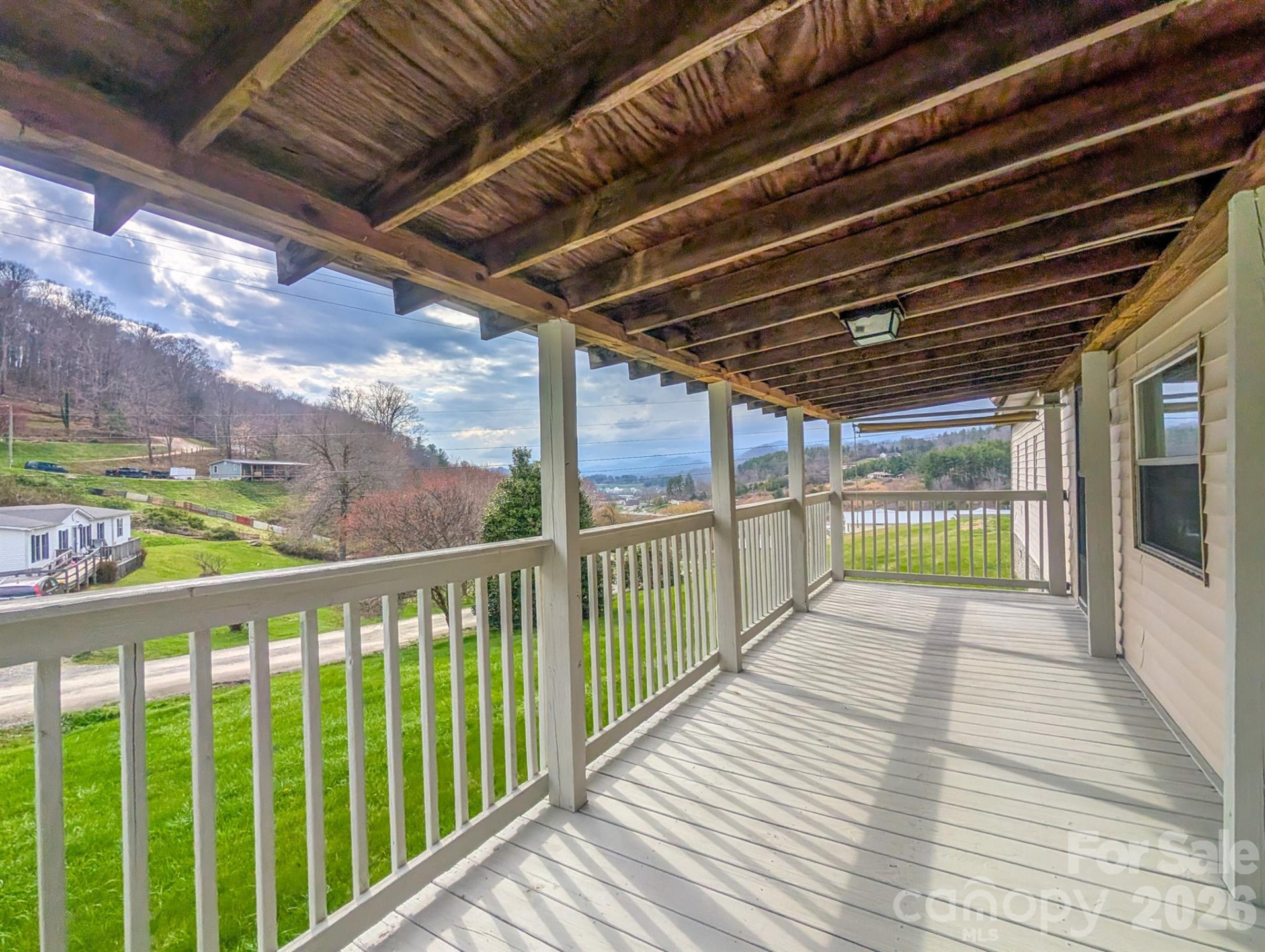 107 Mockingbird Lane - Photo 3