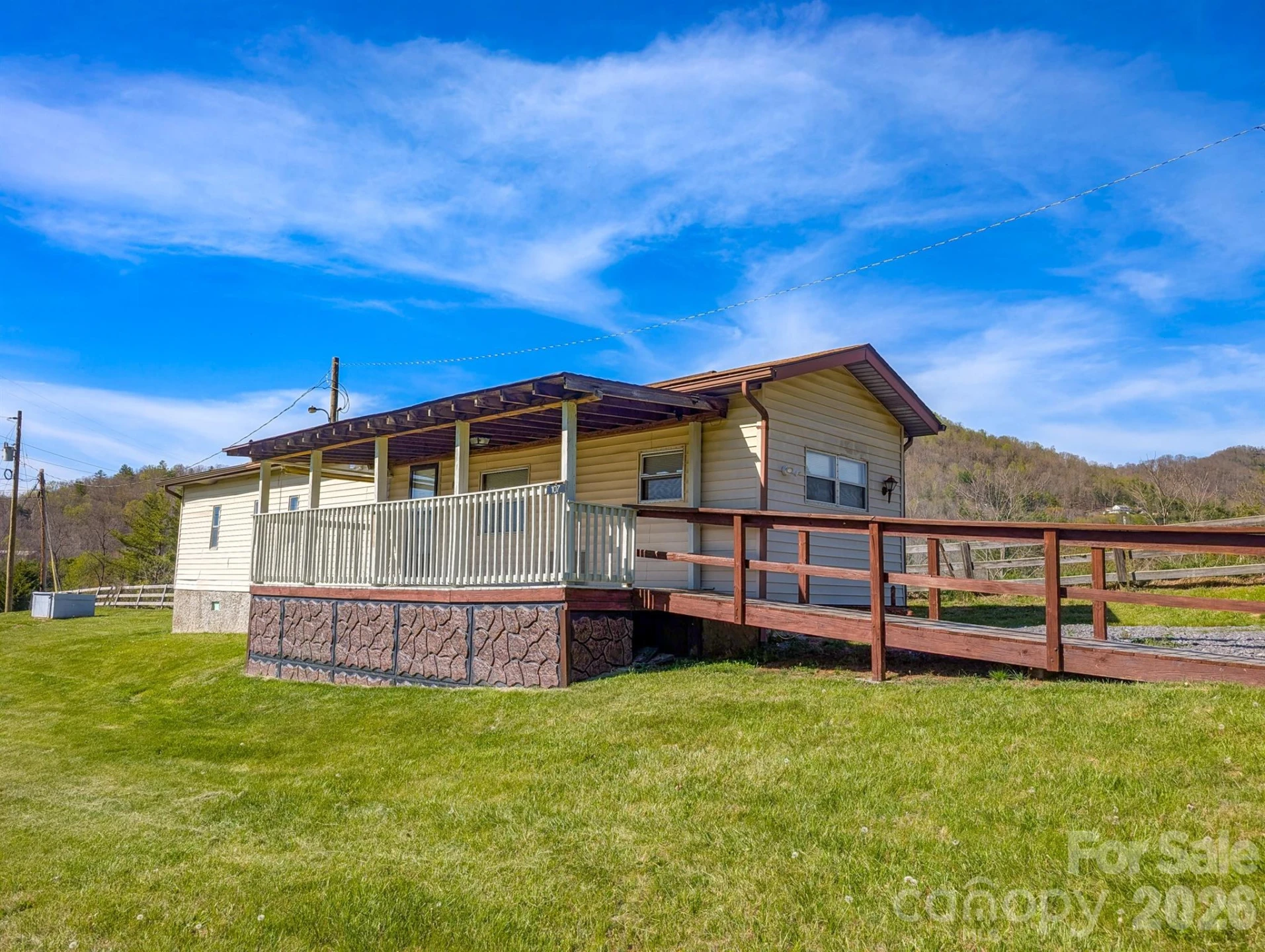 107 Mockingbird Lane - Photo 3