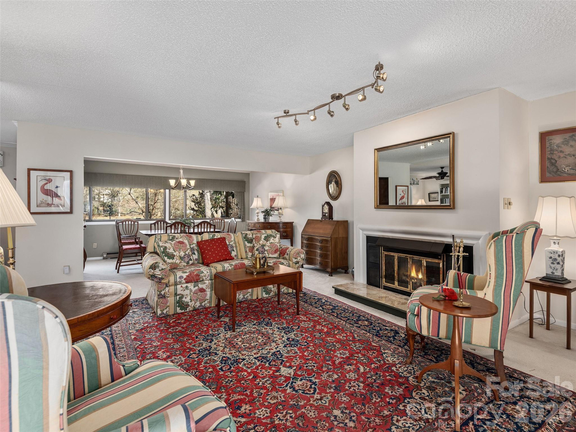 201 Crowfields Drive - Photo 4