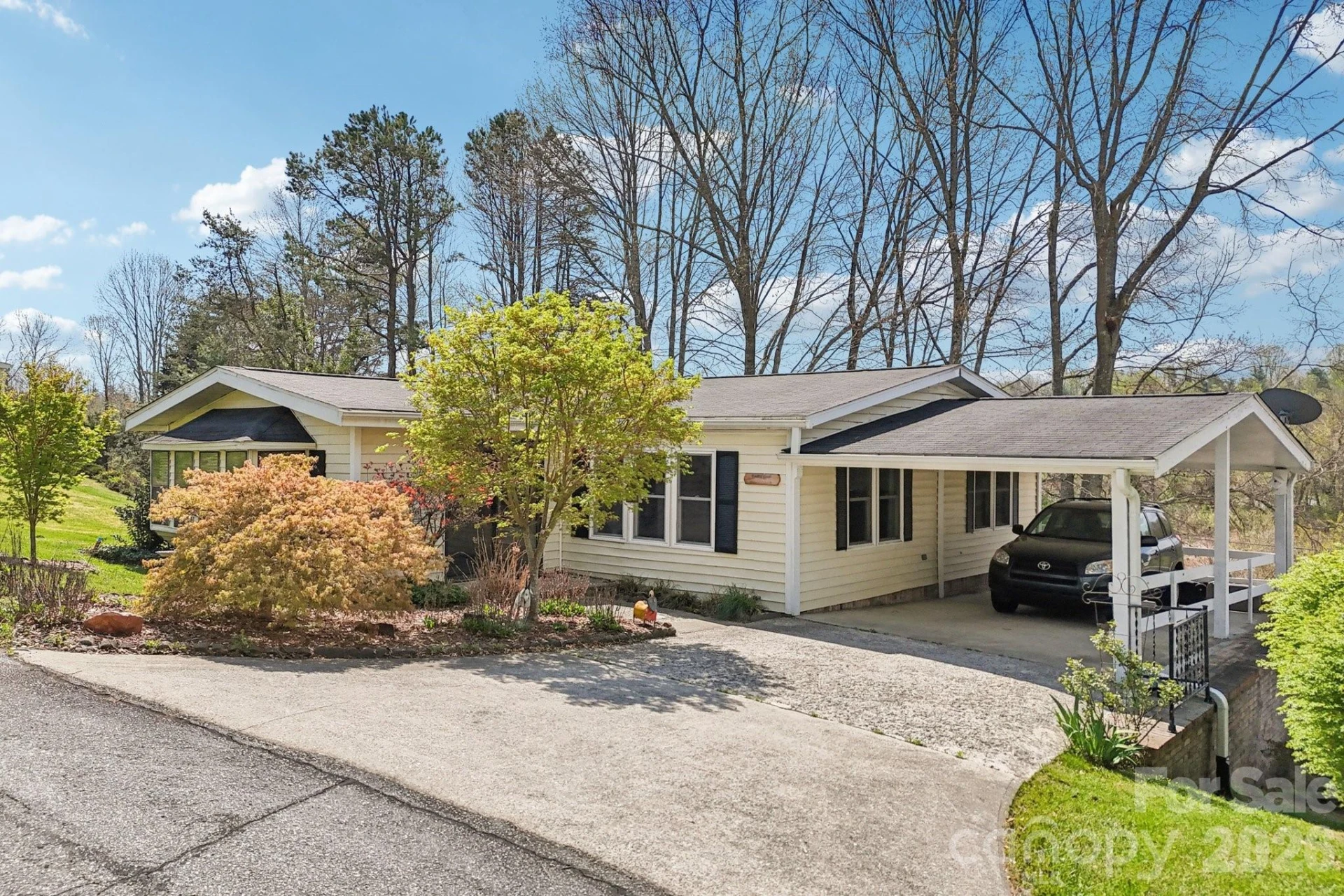 200 Cranbrook Circle