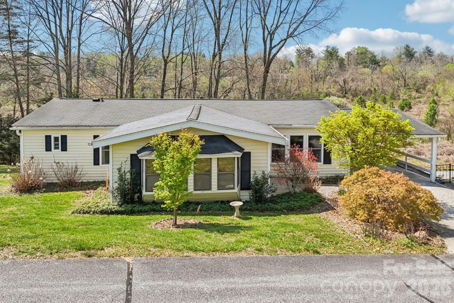 200 Cranbrook Circle - Photo 3