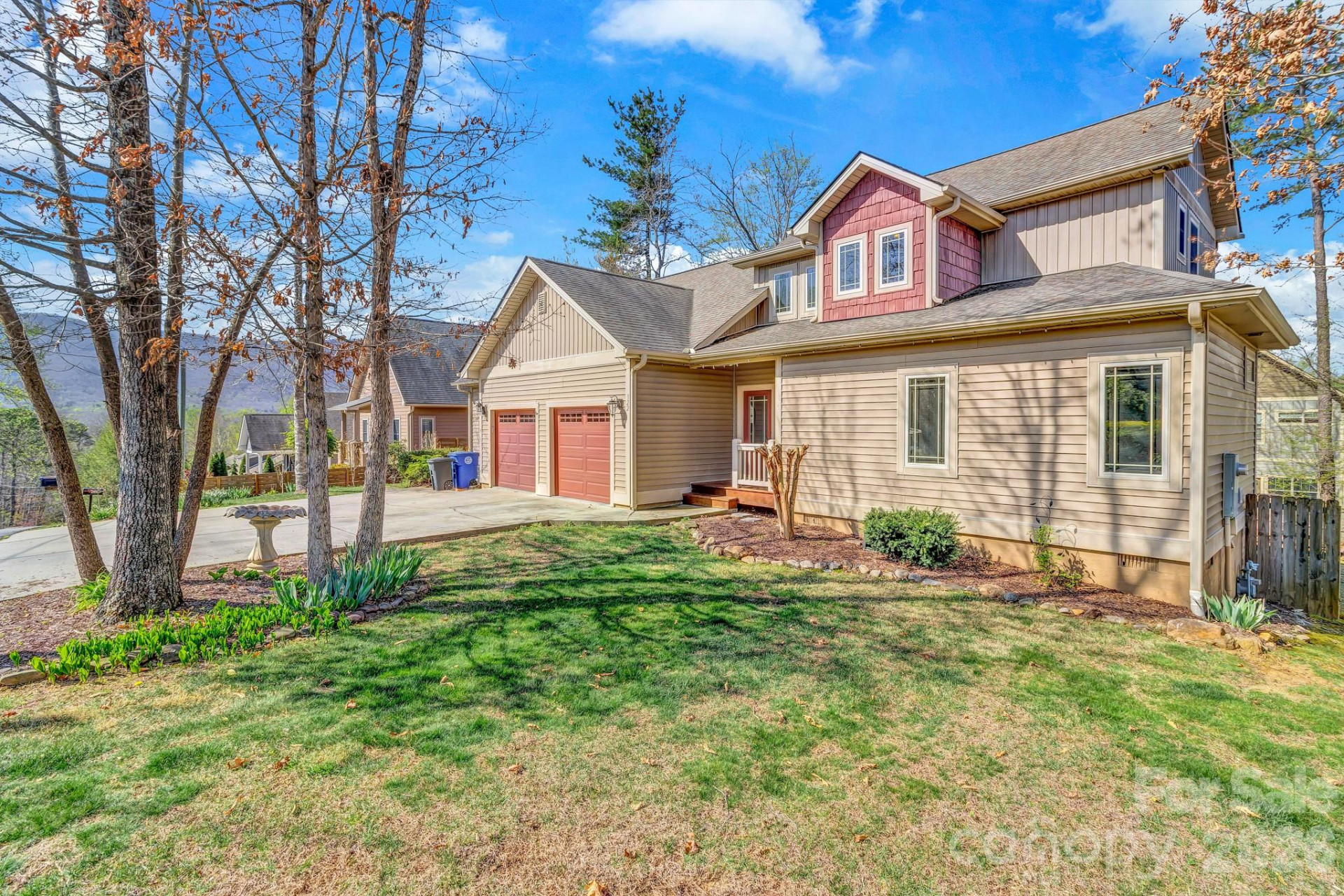 122 Craggy Street - Photo 2