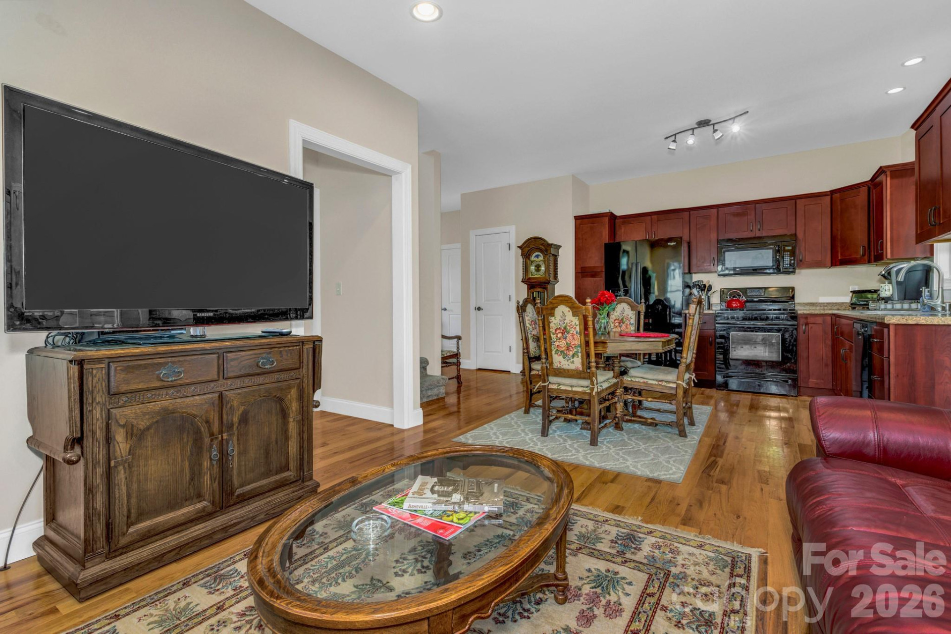 122 Craggy Street - Photo 18