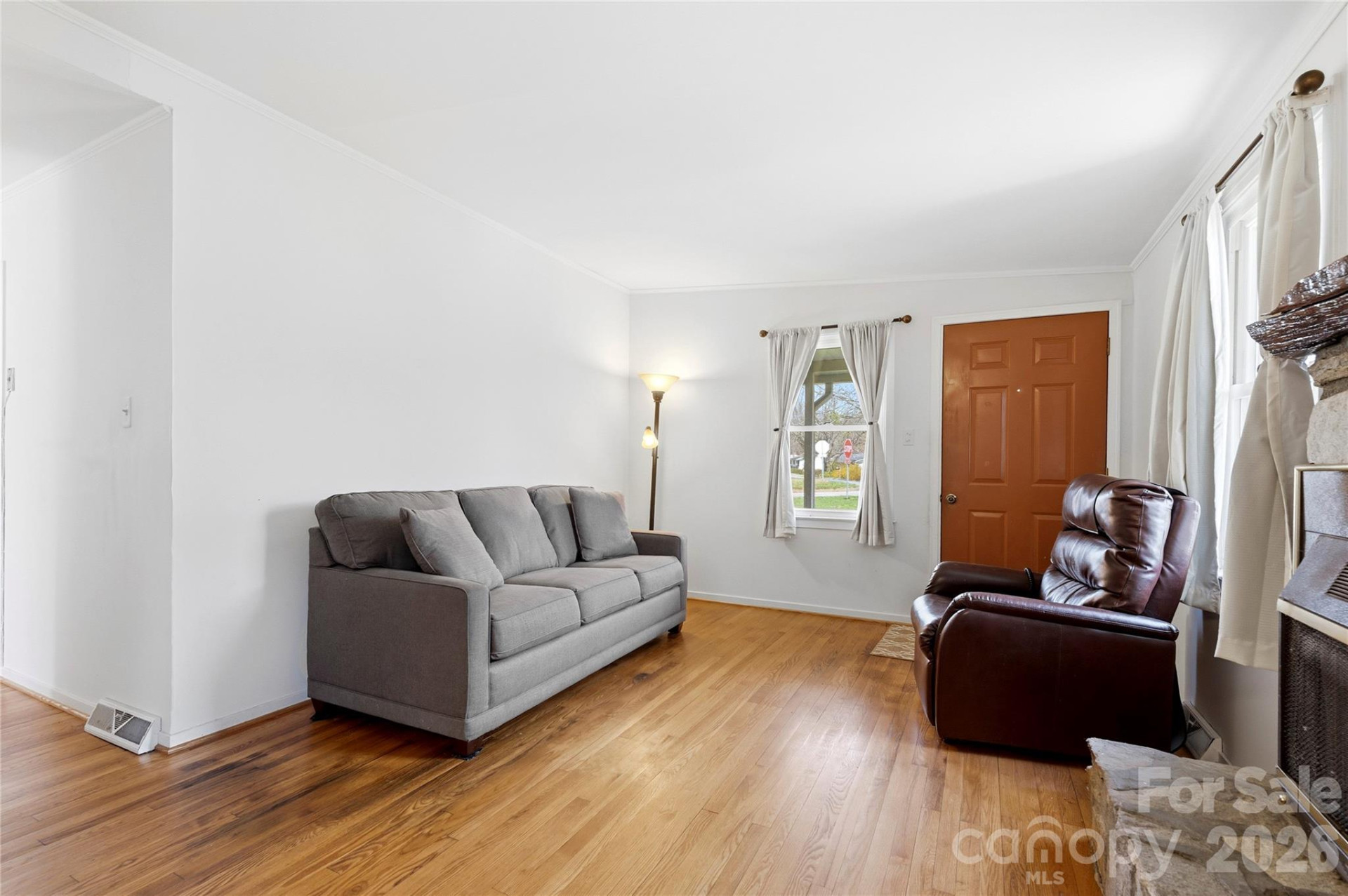 429 Jack Street - Photo 6