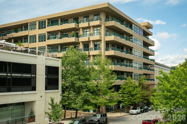 21 Battery Park Avenue, Asheville, NC, 28801