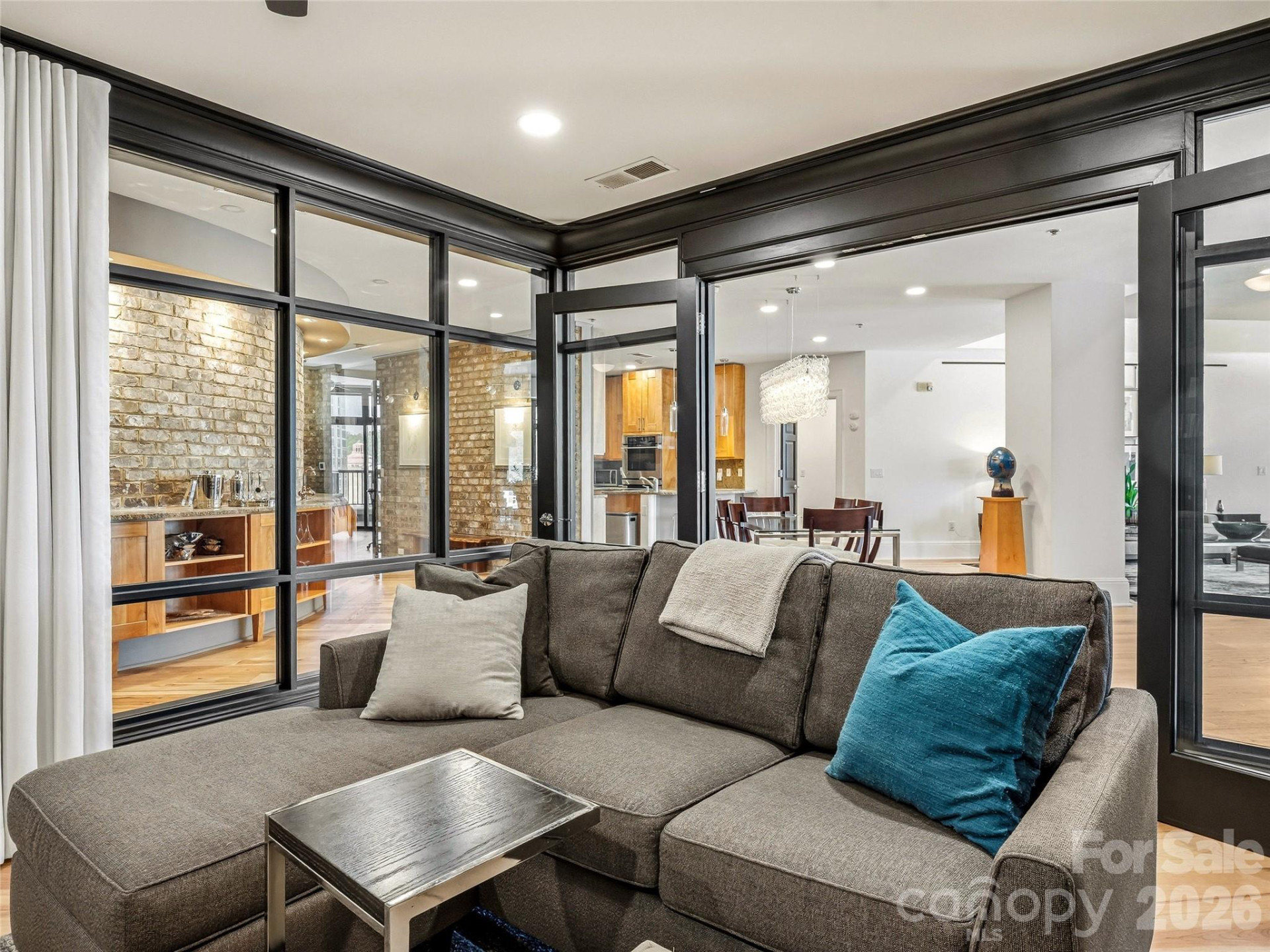 21 Battery Park Avenue #708 - Photo 16
