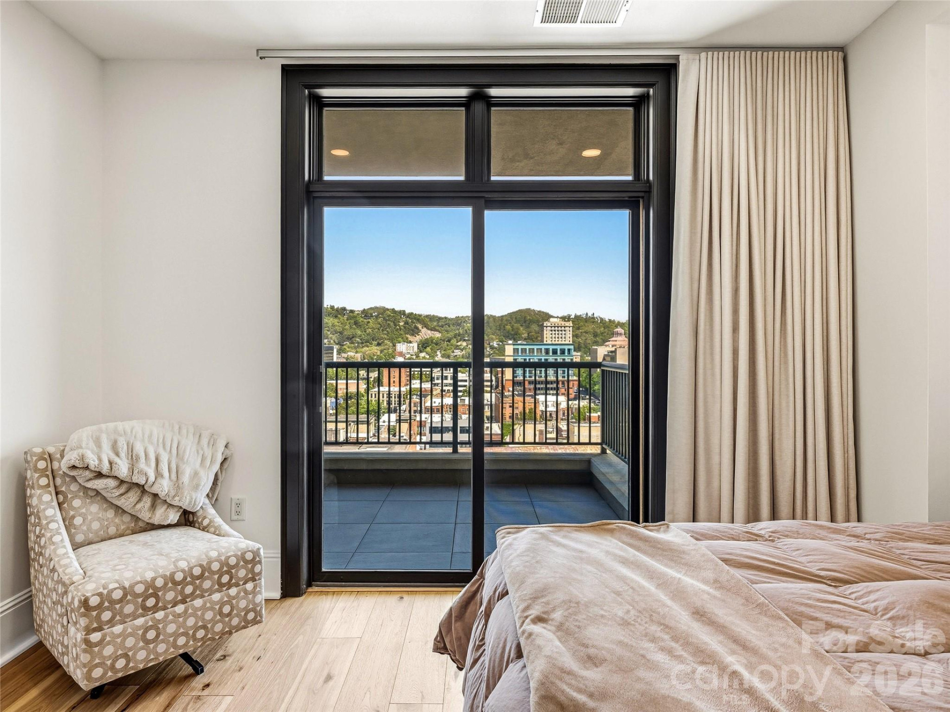 21 Battery Park Avenue #708 - Photo 23
