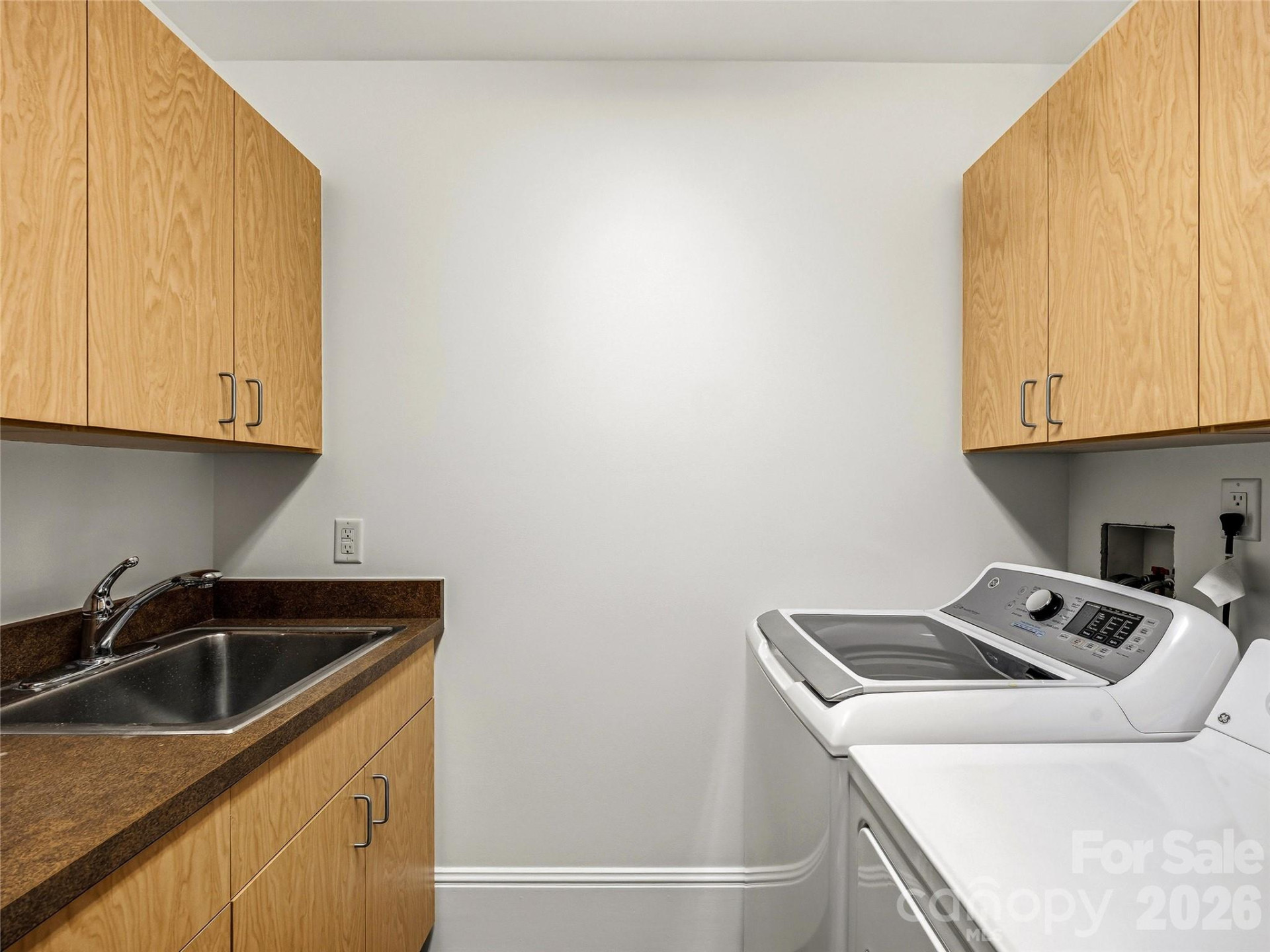 21 Battery Park Avenue #708 - Photo 27