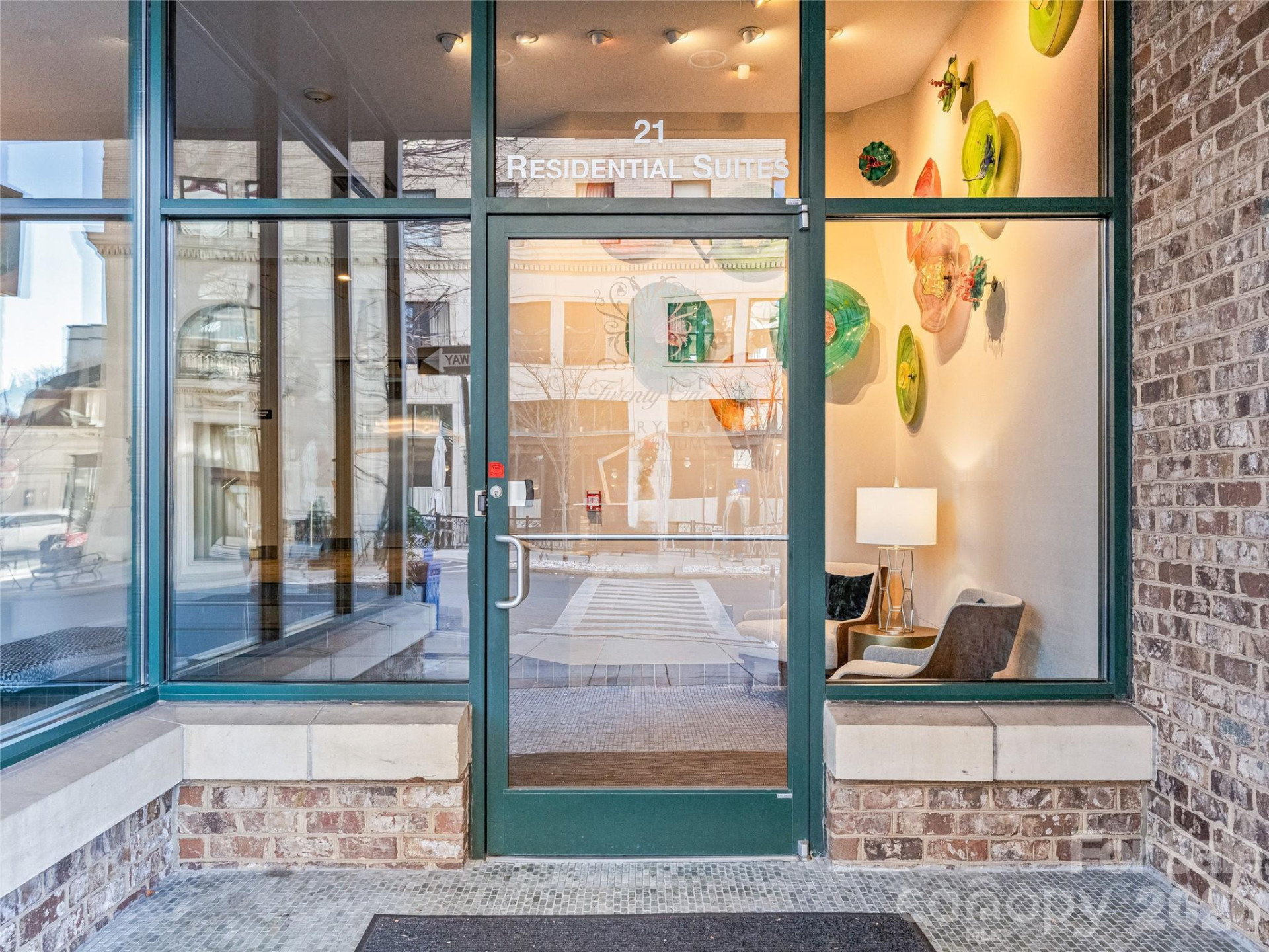 21 Battery Park Avenue #708 - Photo 34
