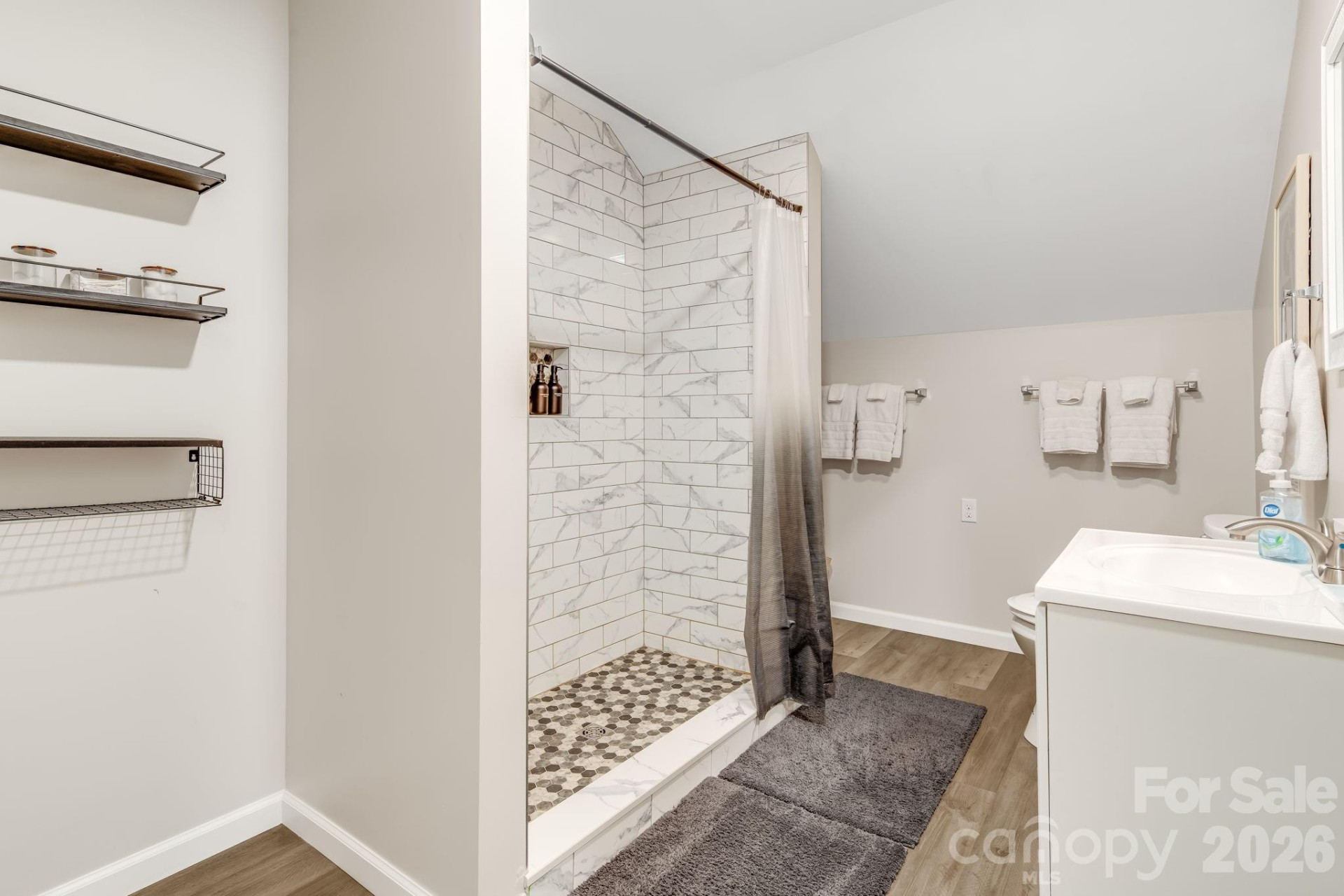 114 Johns Creek Road - Photo 28