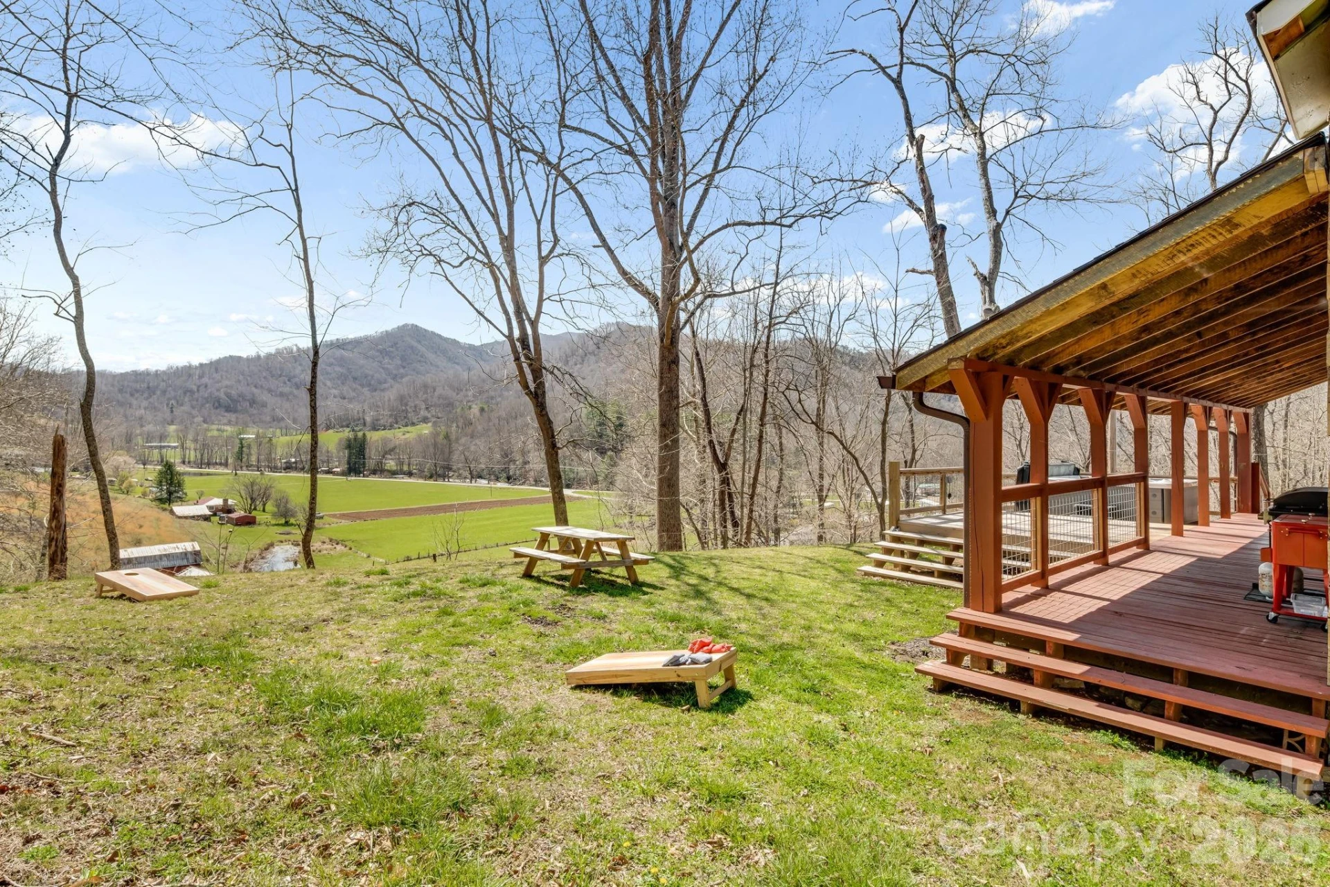 114 Johns Creek Road - Photo 4
