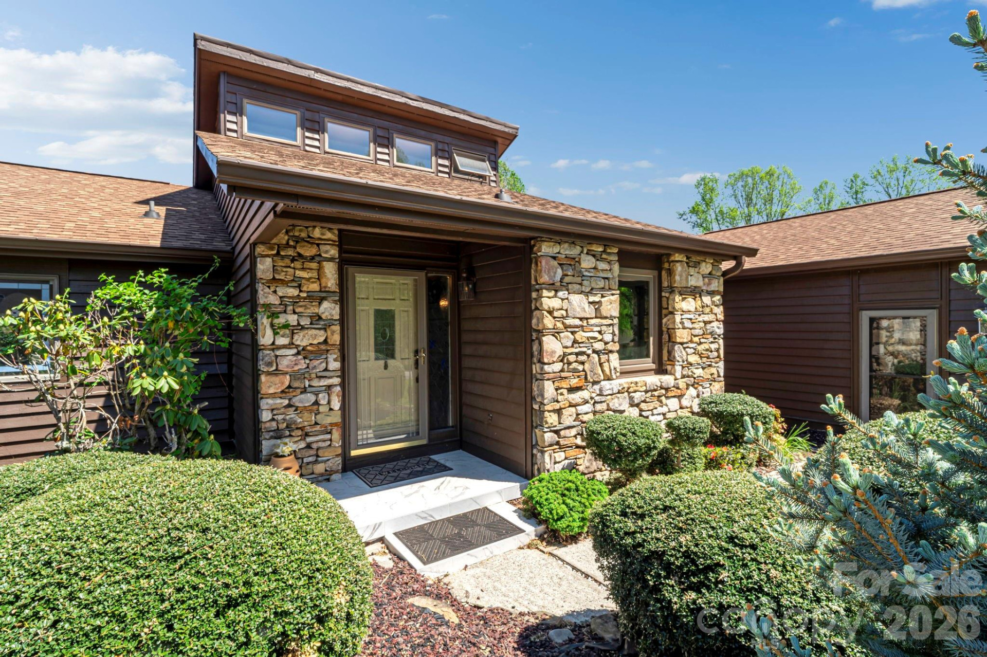 3104 Cove Loop Road - Photo 3