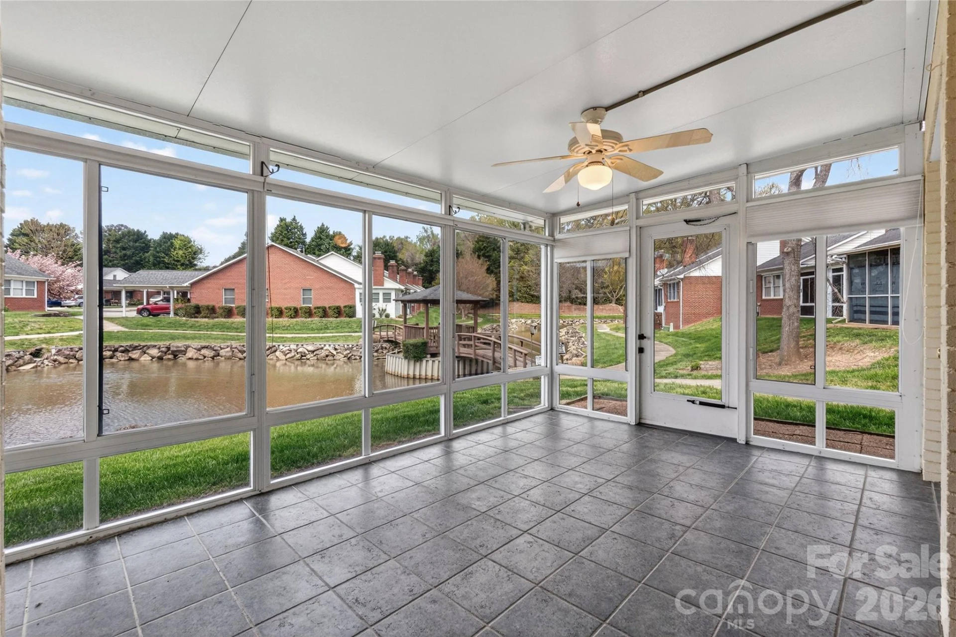 19830 Oak Leaf Circle - Photo 29