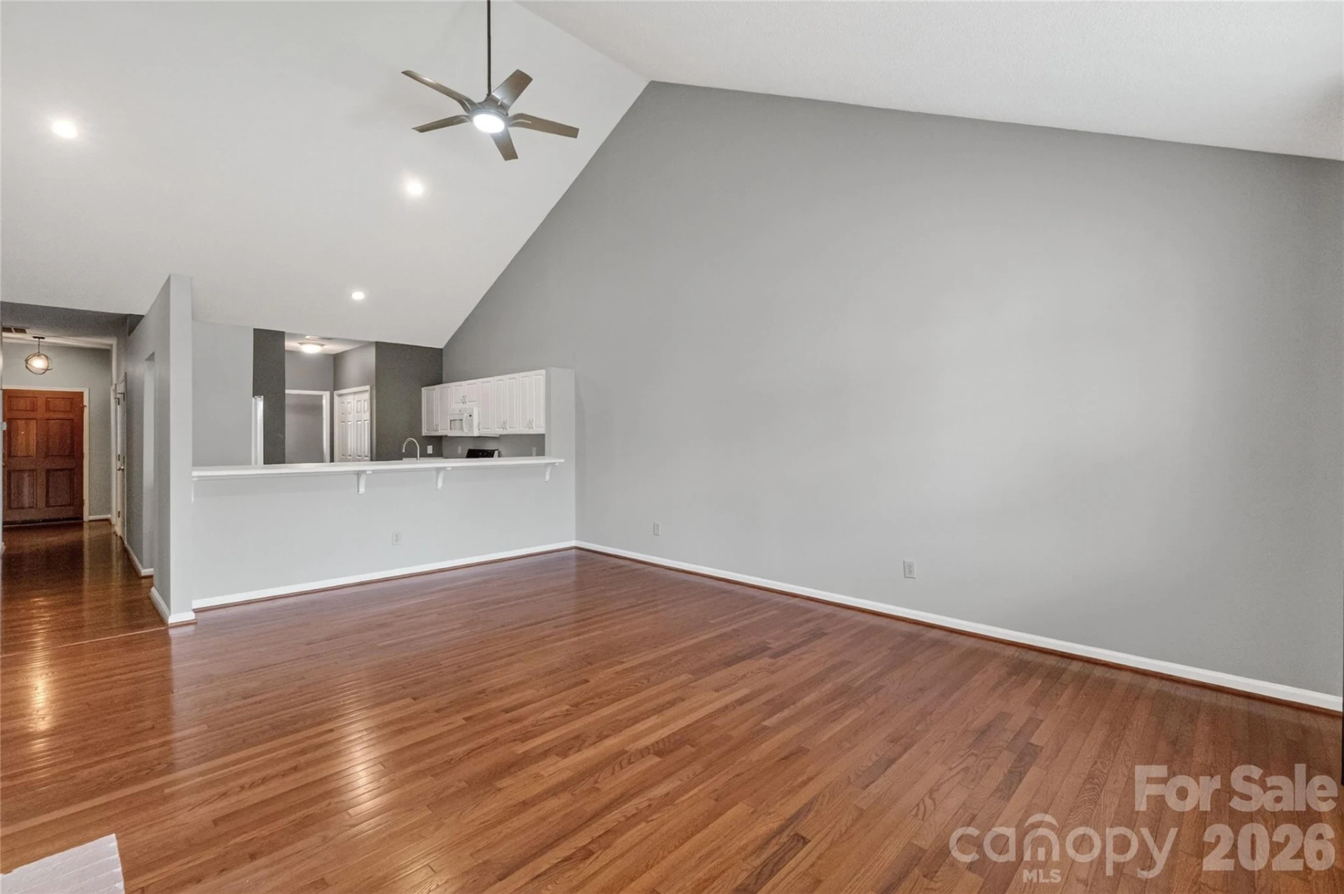 19830 Oak Leaf Circle - Photo 10