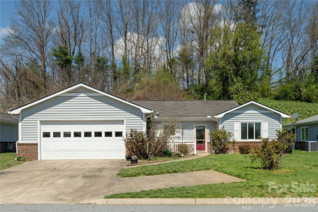 176 Derbyshire Drive