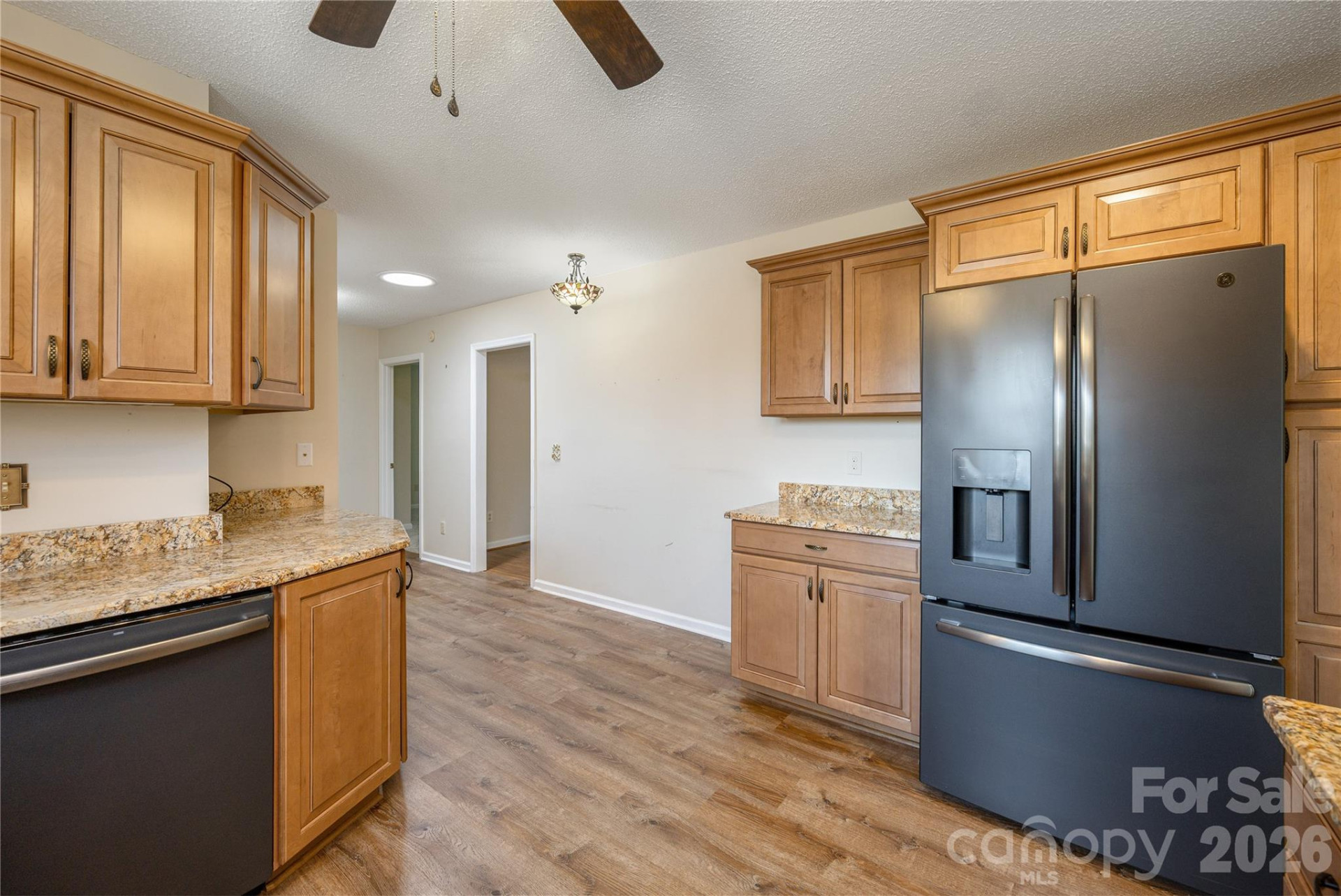 176 Derbyshire Drive - Photo 15