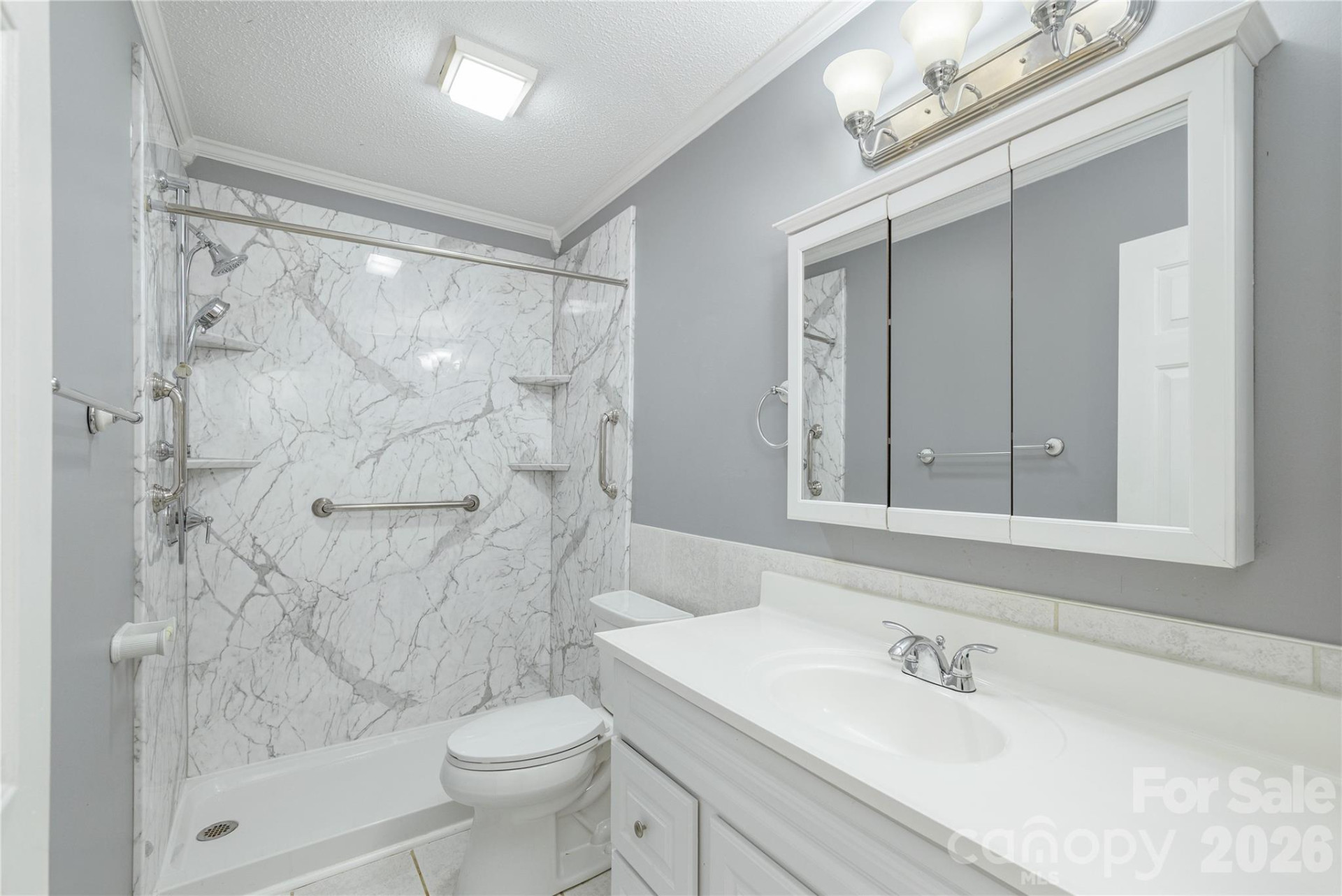 176 Derbyshire Drive - Photo 18