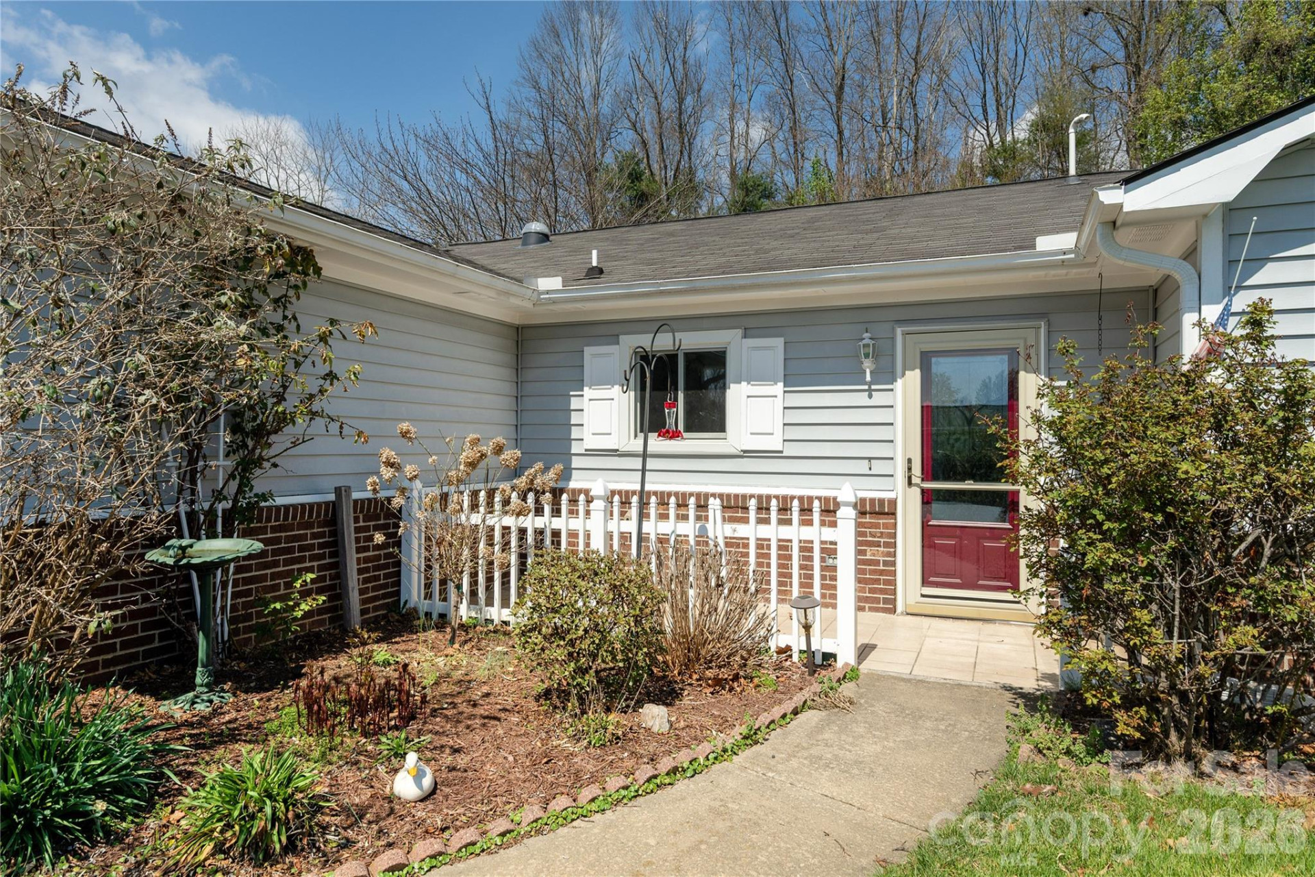 176 Derbyshire Drive - Photo 3