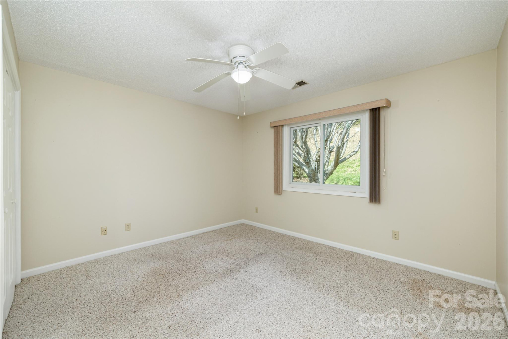 176 Derbyshire Drive - Photo 21