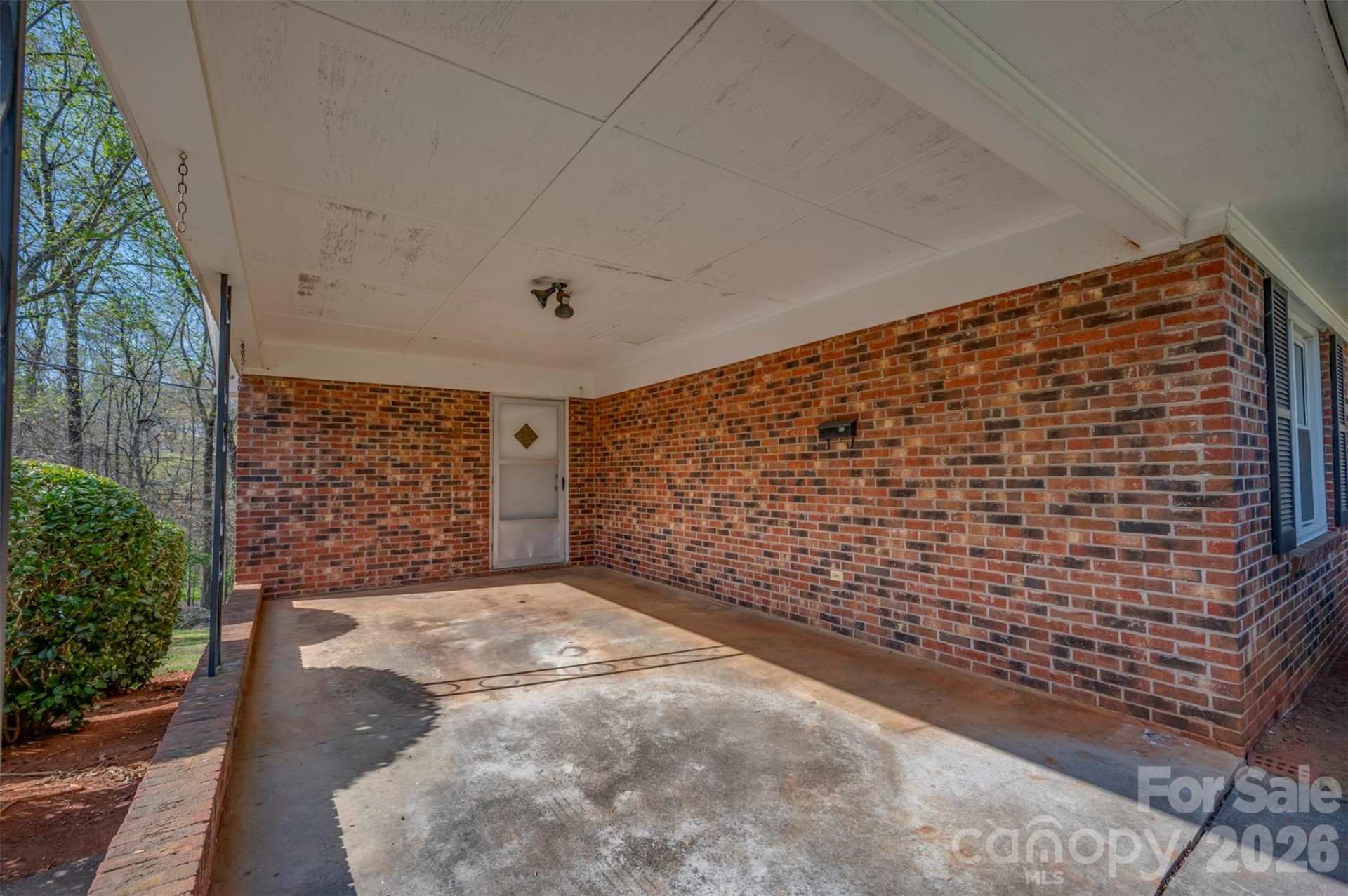 215 Windover Drive - Photo 4
