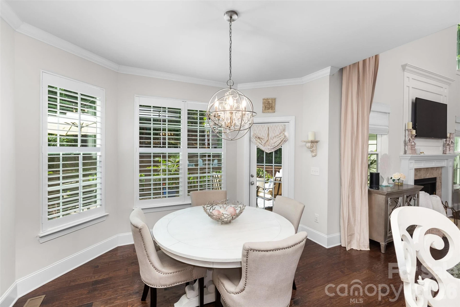 21329 Crown Lake Drive - Photo 19