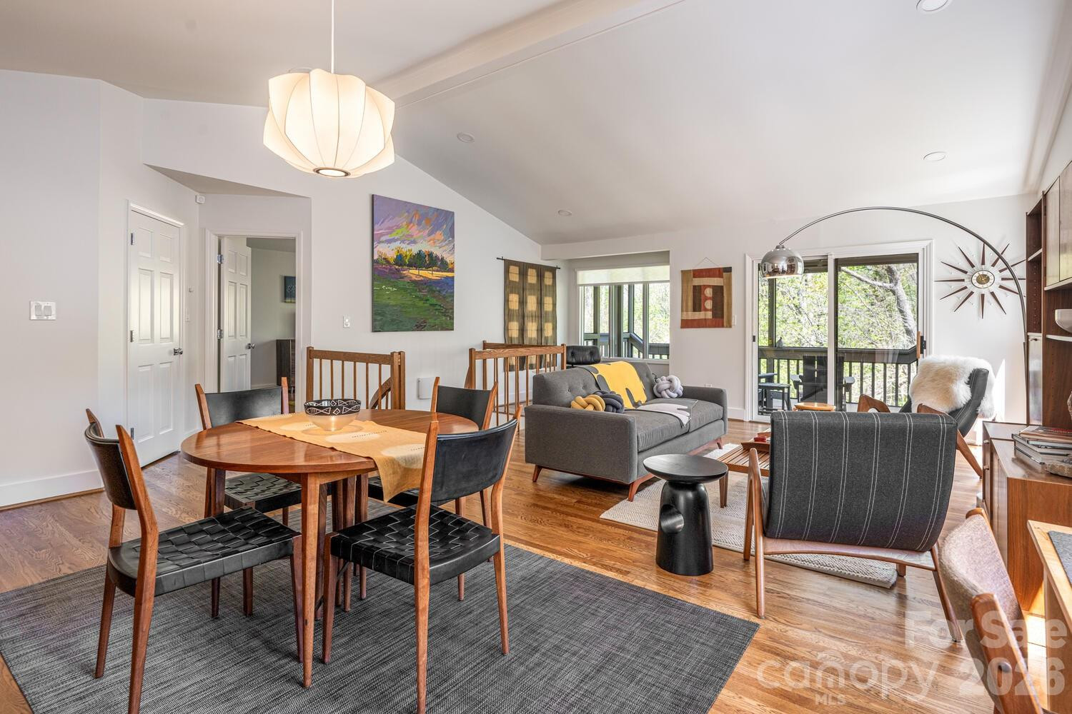 1002 Timber Lane - Photo 5