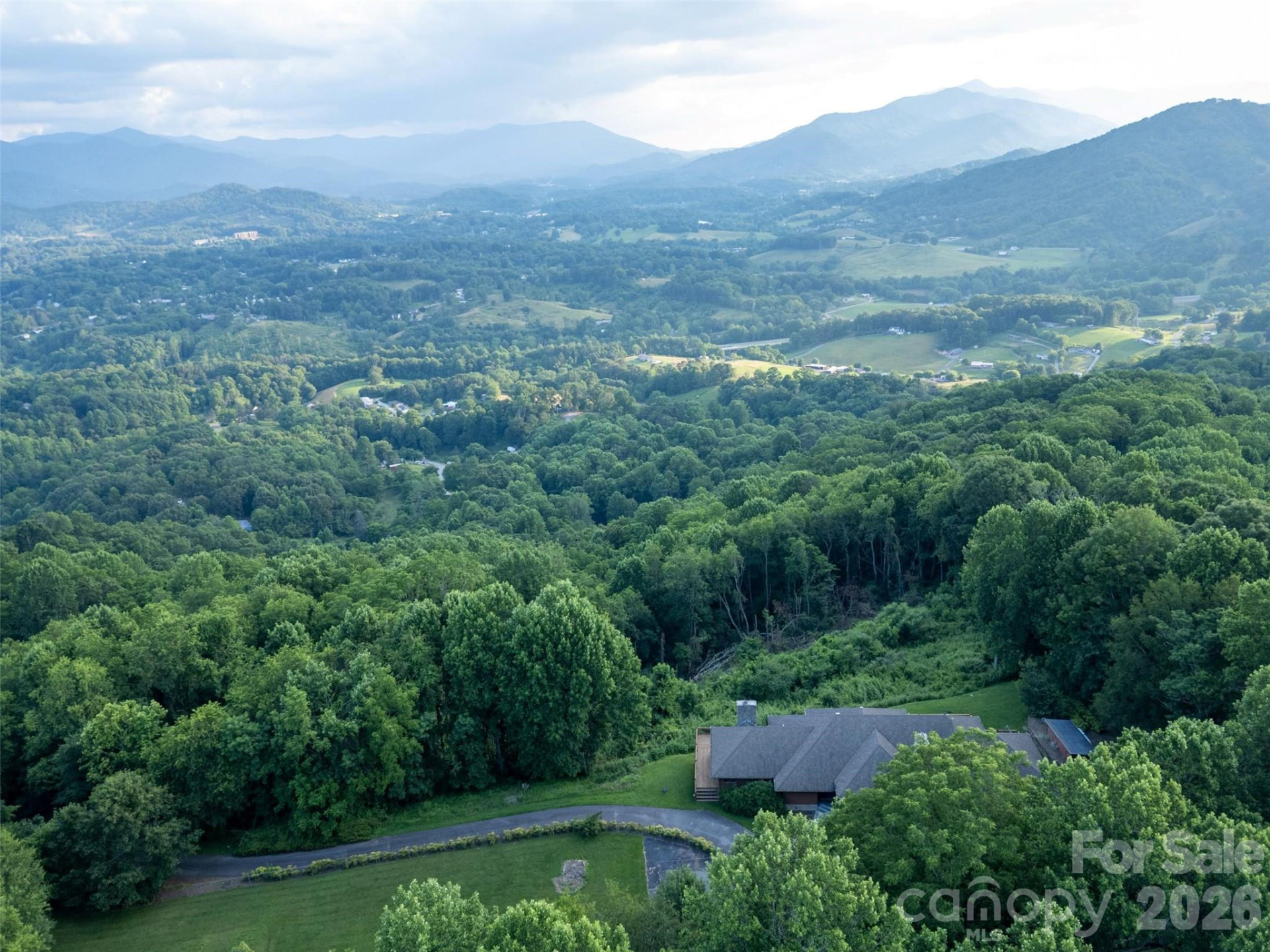 1087 Brigadoon Drive - Photo 33