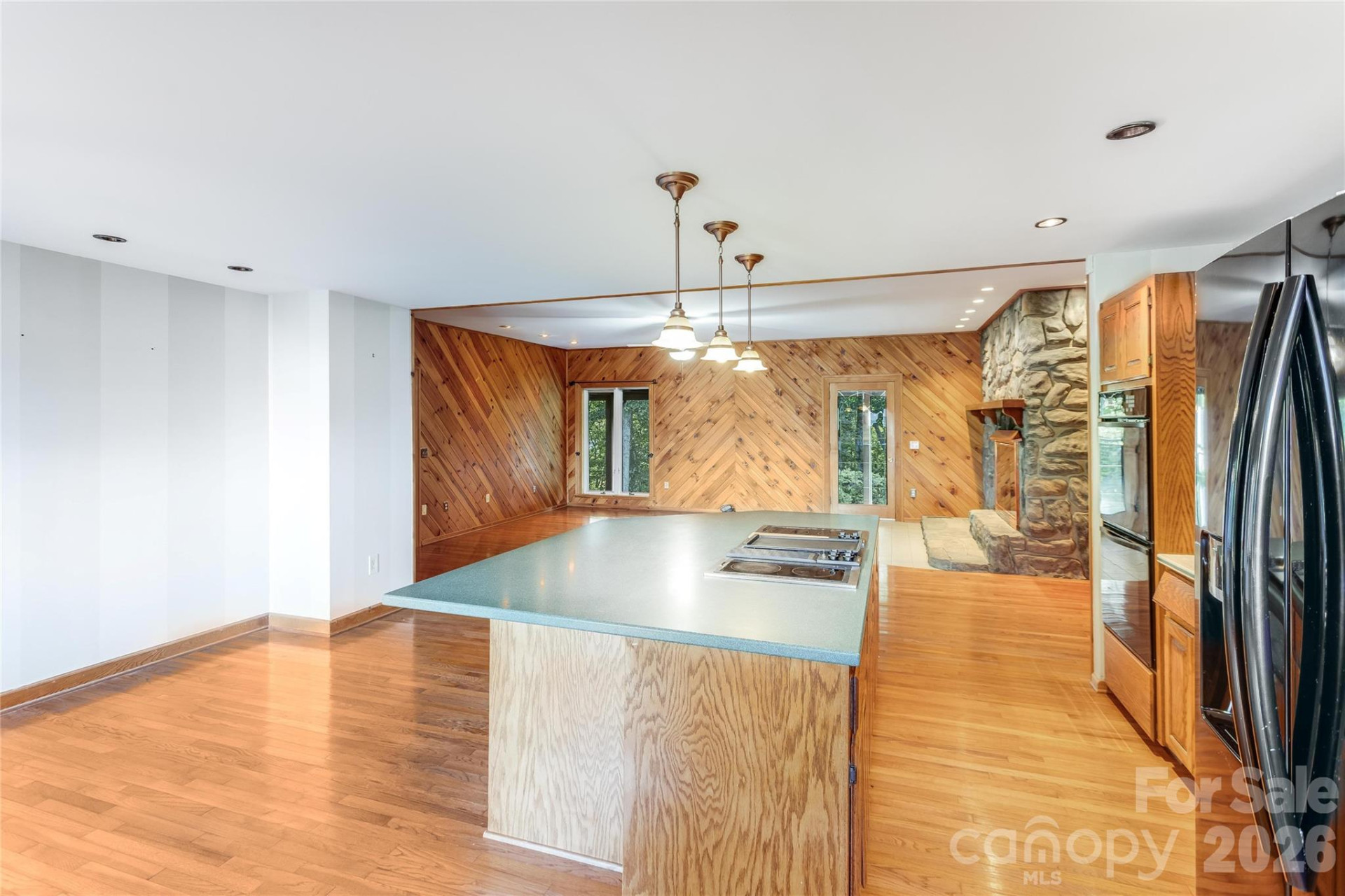 1087 Brigadoon Drive - Photo 7