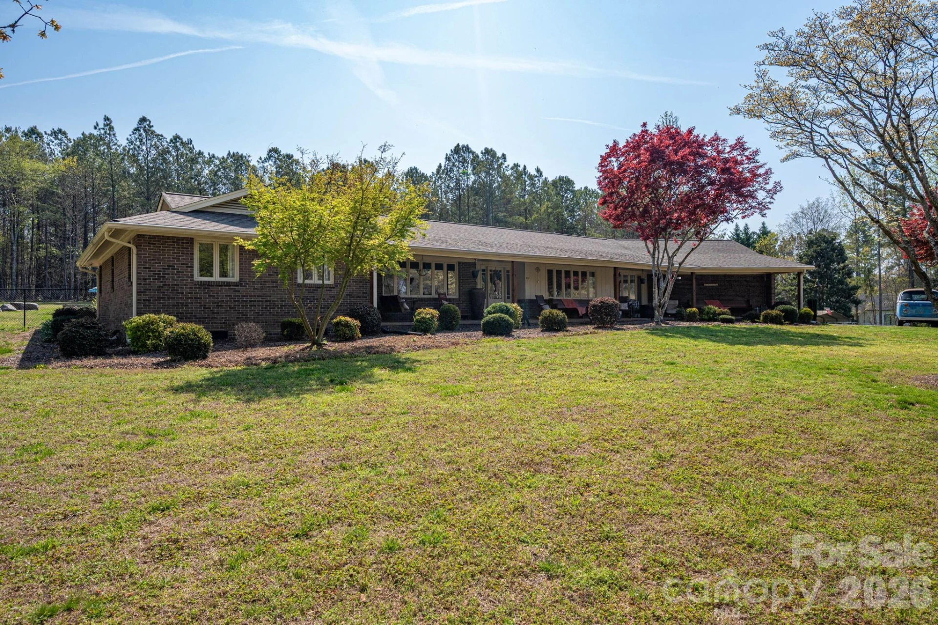 107 Lakeside Drive