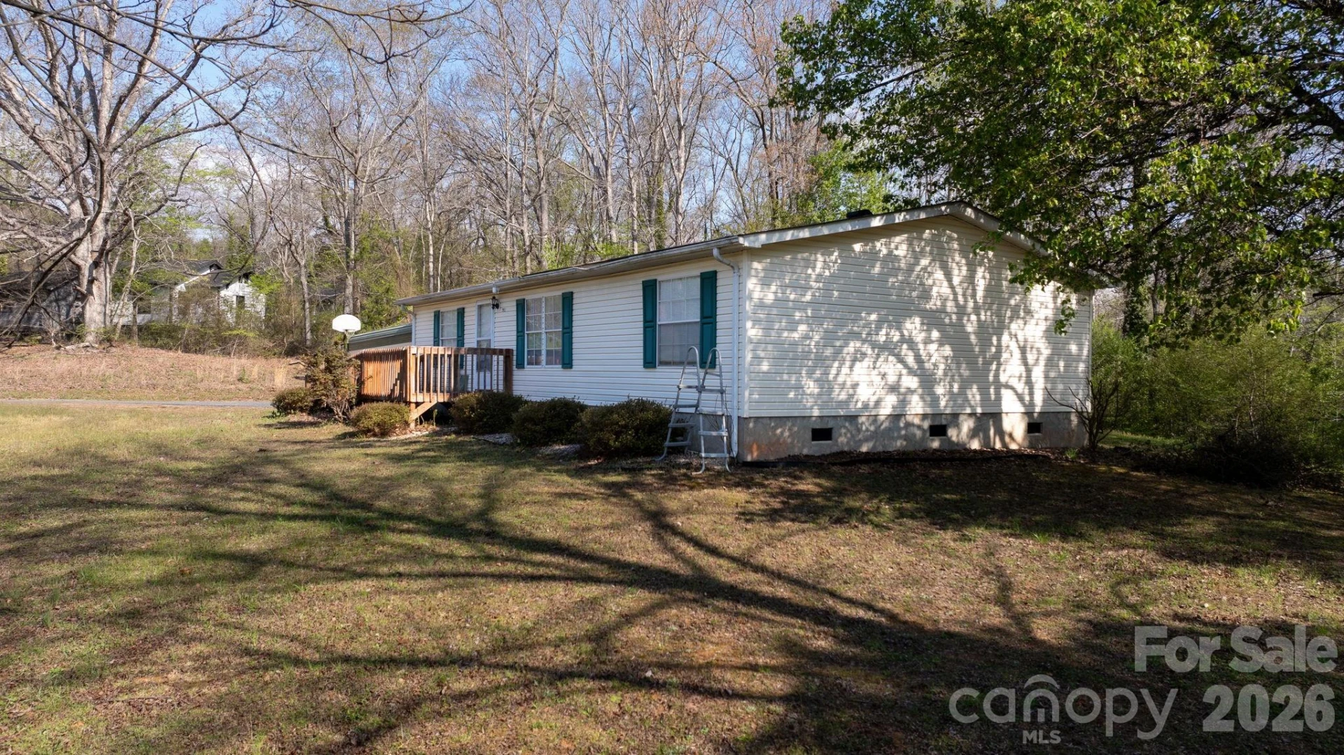 7911 Bailey Road - Photo 2