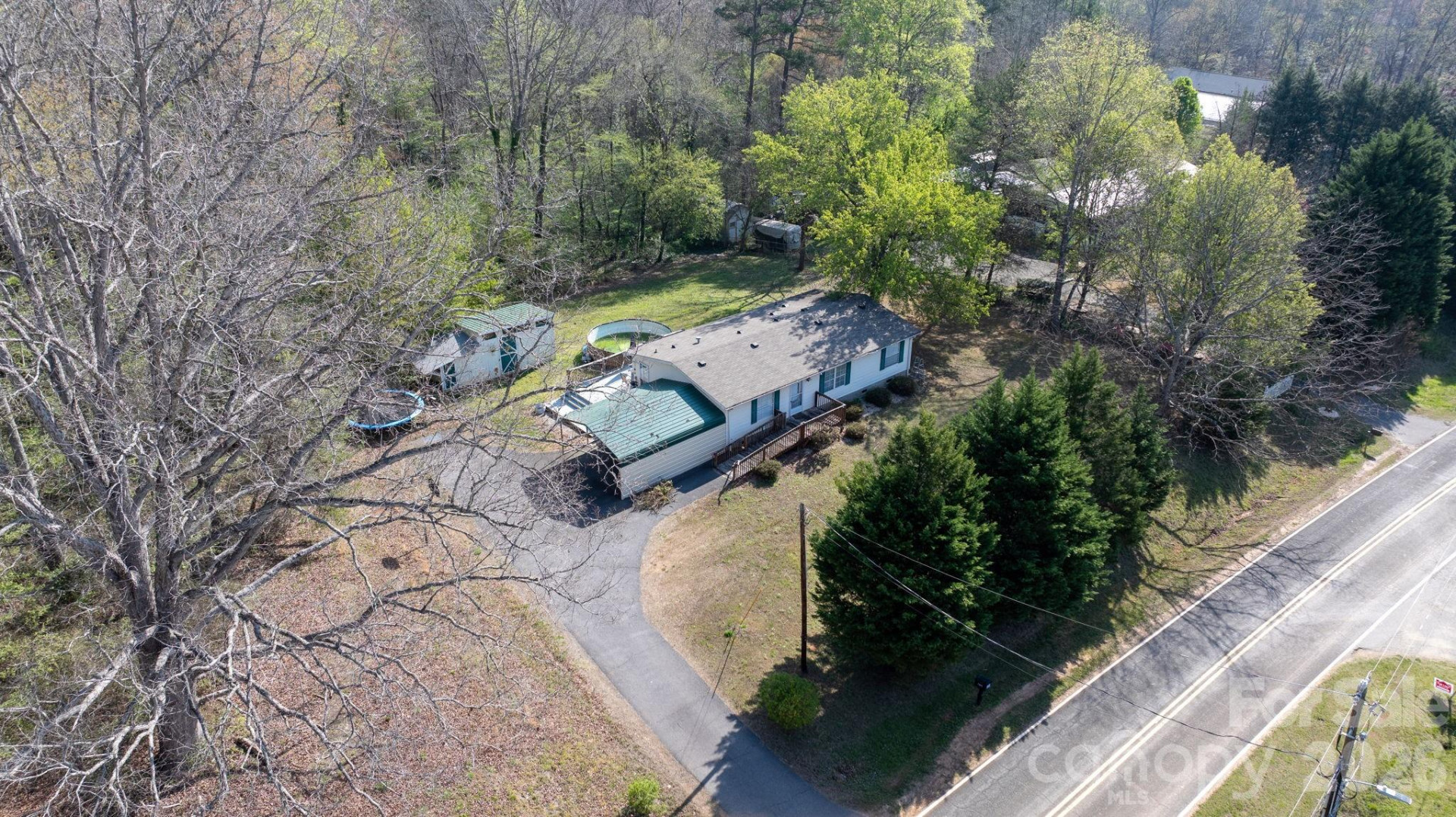 7911 Bailey Road - Photo 29