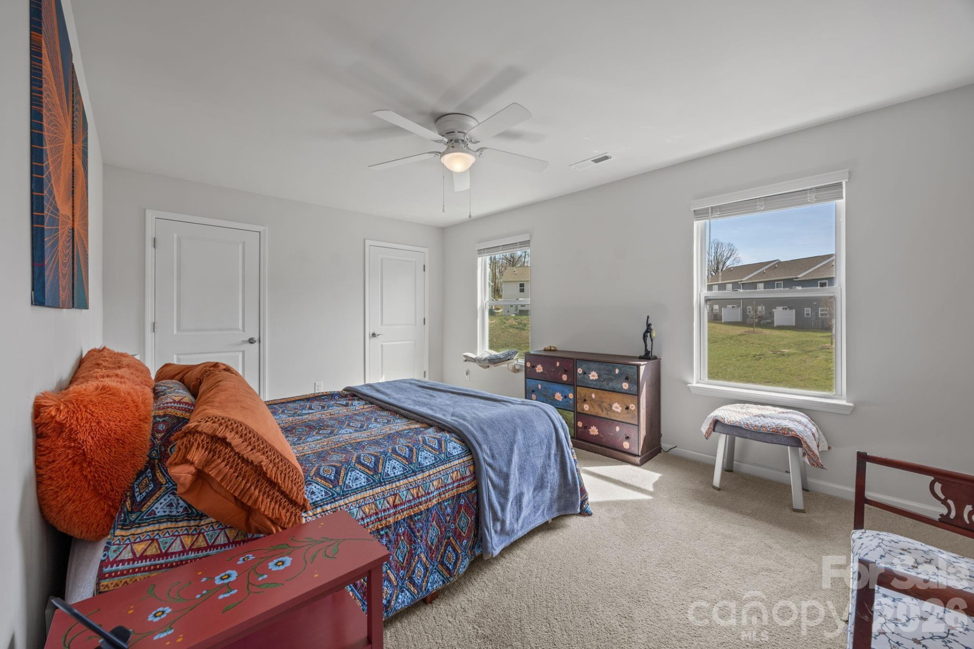 83 Malcolm Court - Photo 13