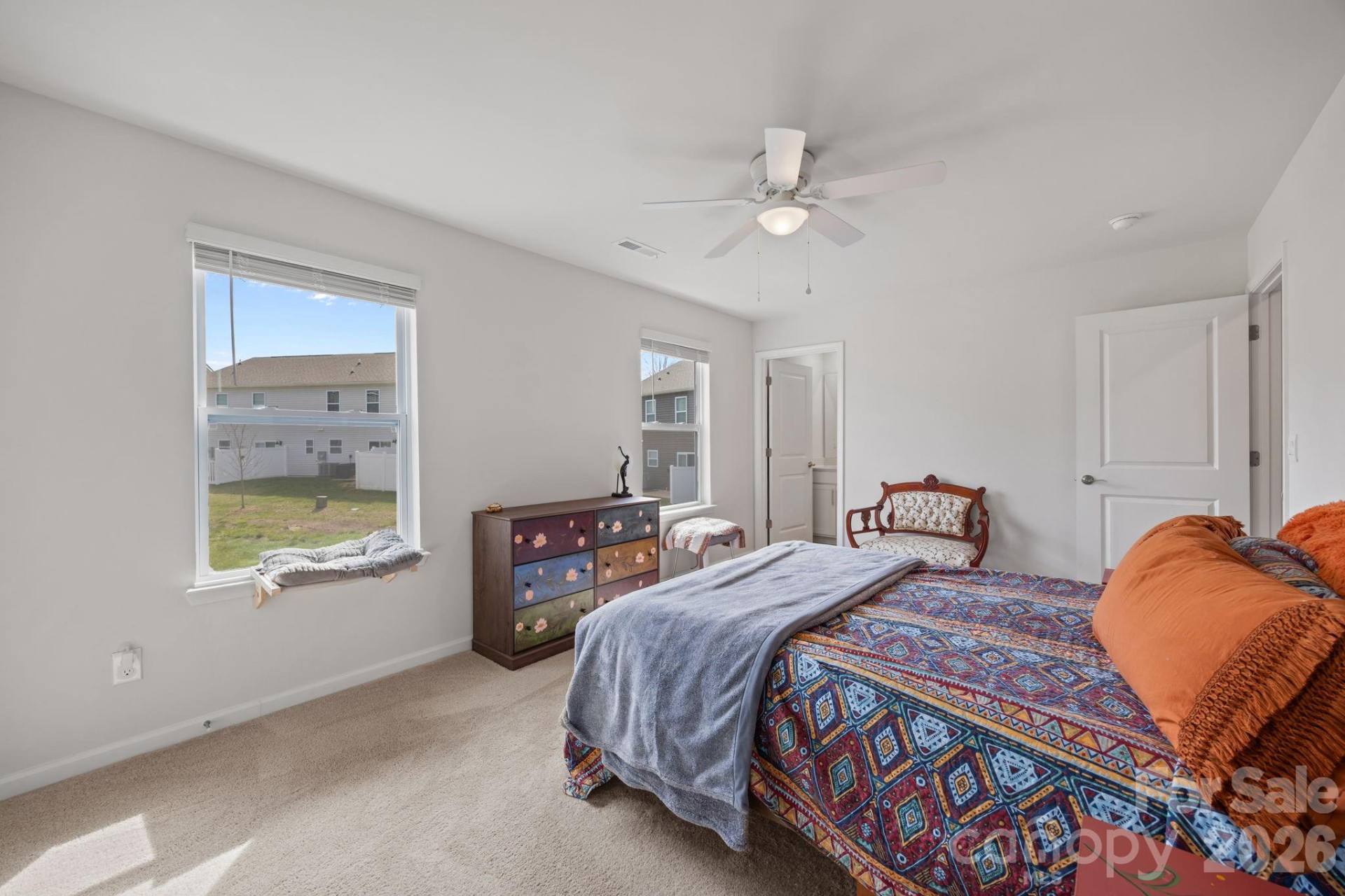 83 Malcolm Court - Photo 15