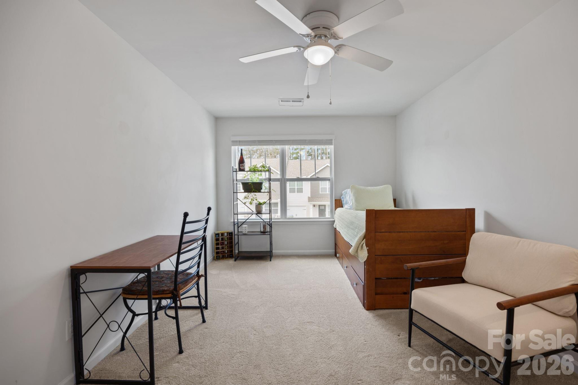 83 Malcolm Court - Photo 24