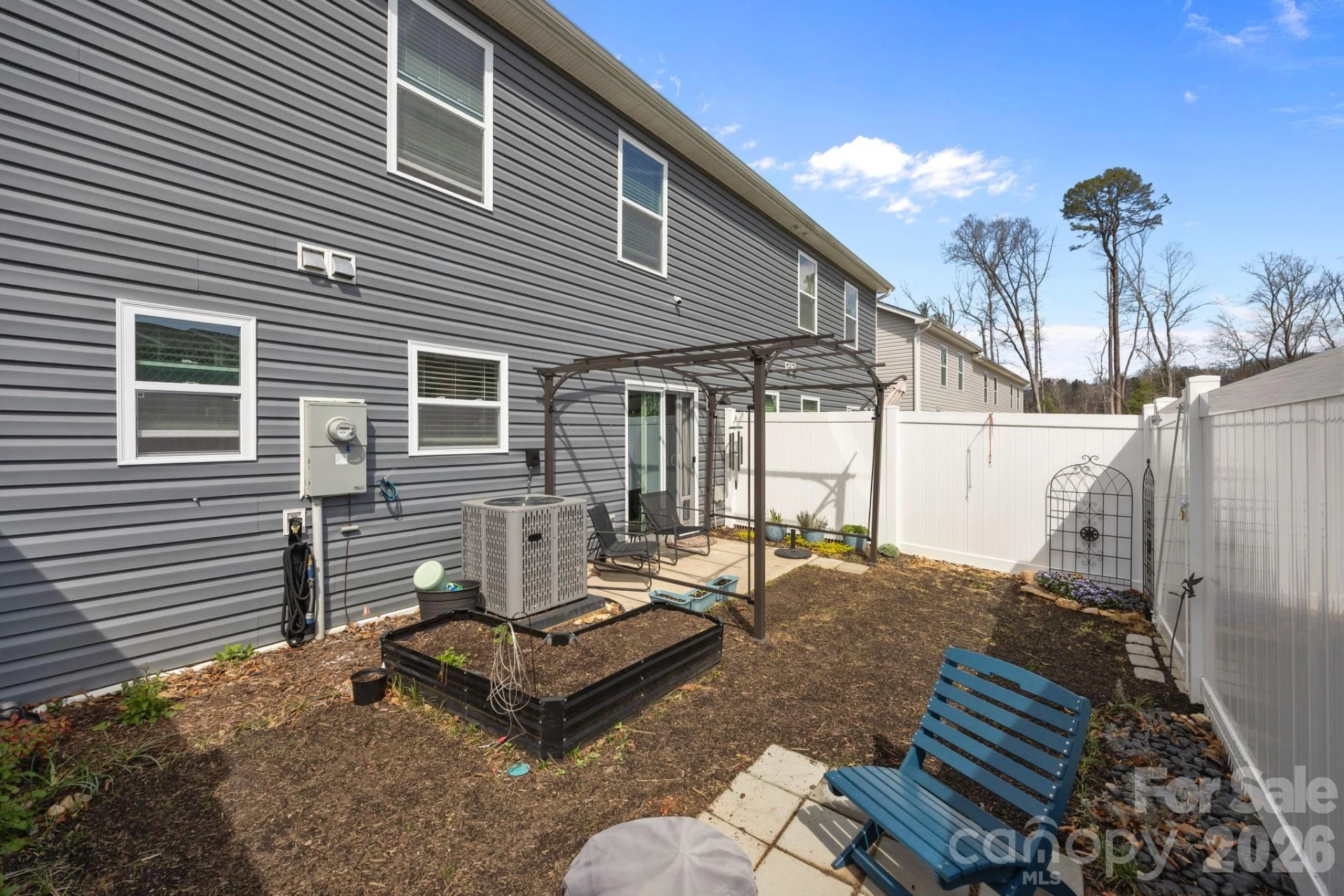 83 Malcolm Court - Photo 25