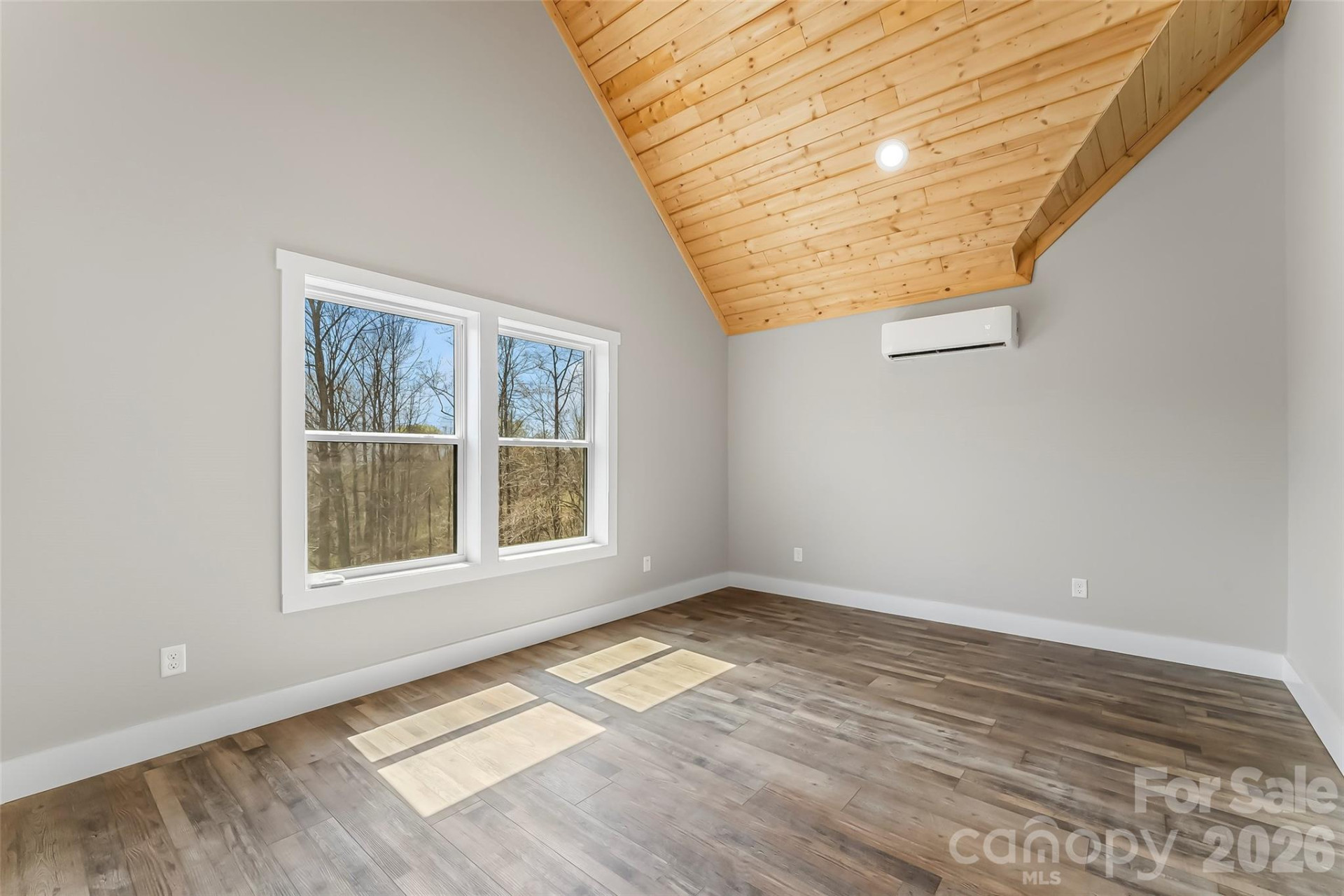 189 Clinchfield Gap Road - Photo 32