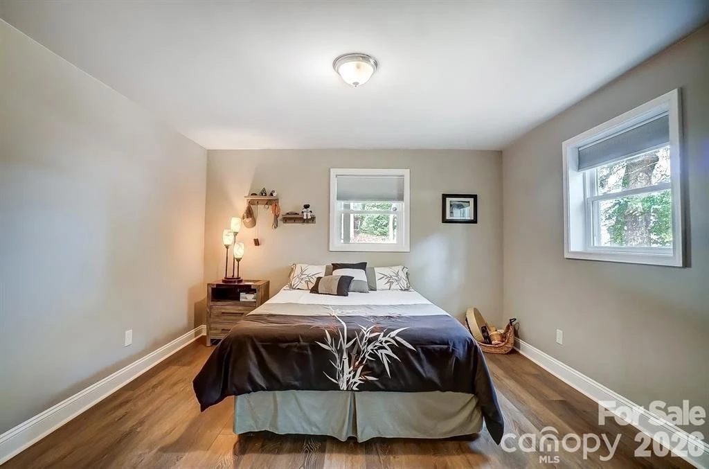 9542 Riviera Drive - Photo 22