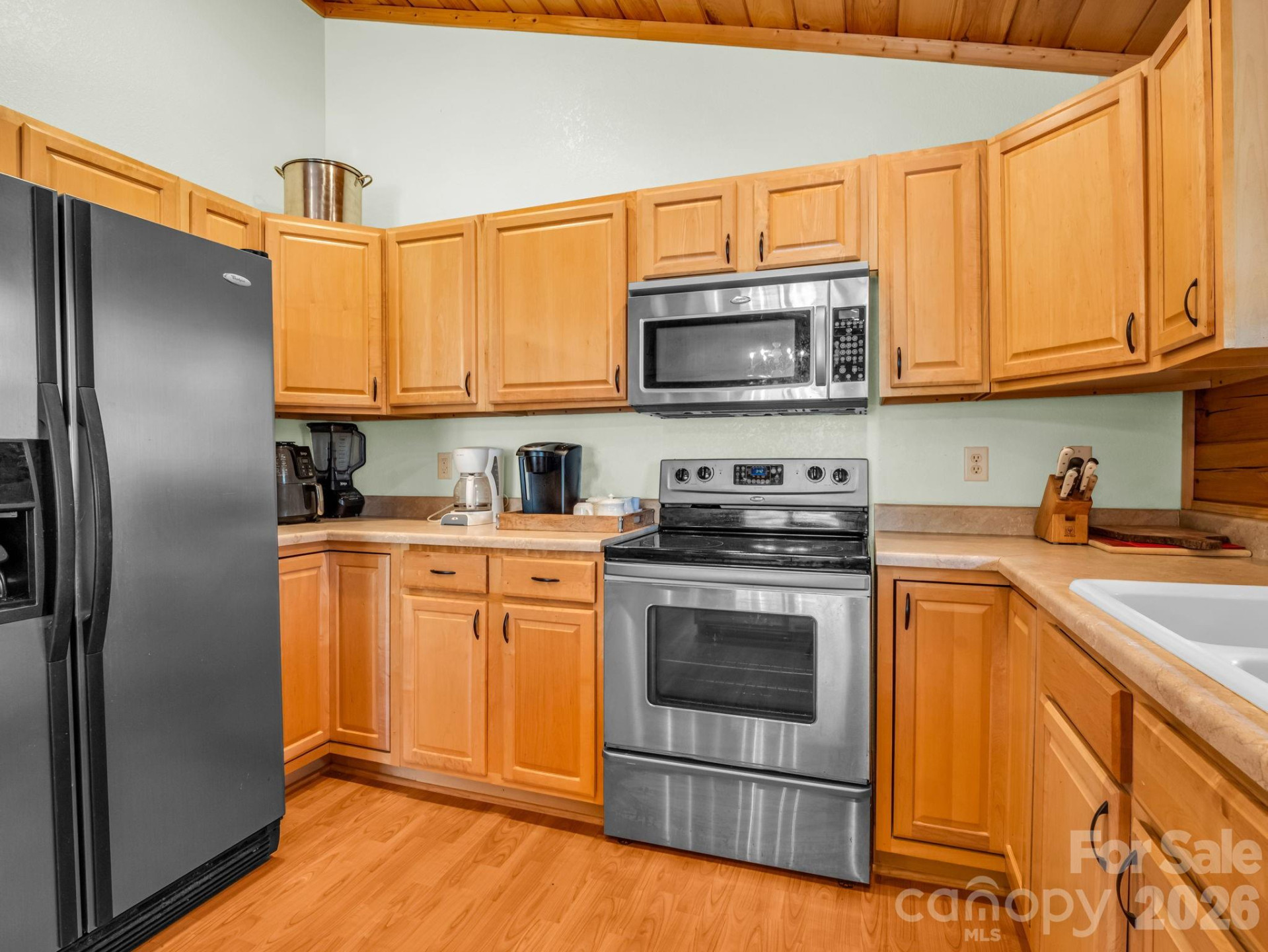 1050 Cross Ridge Drive - Photo 18