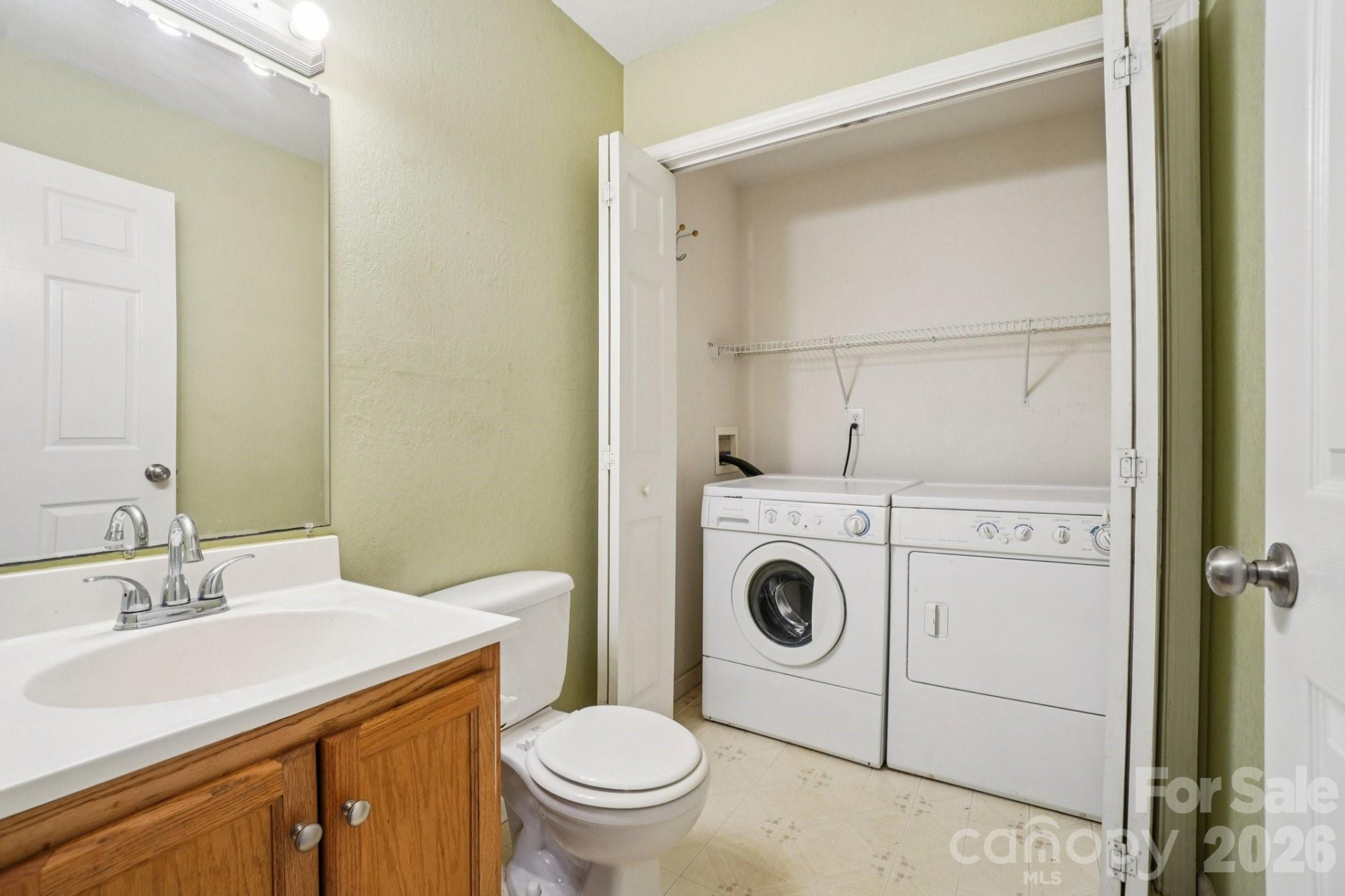 153 Hudson Street - Photo 16