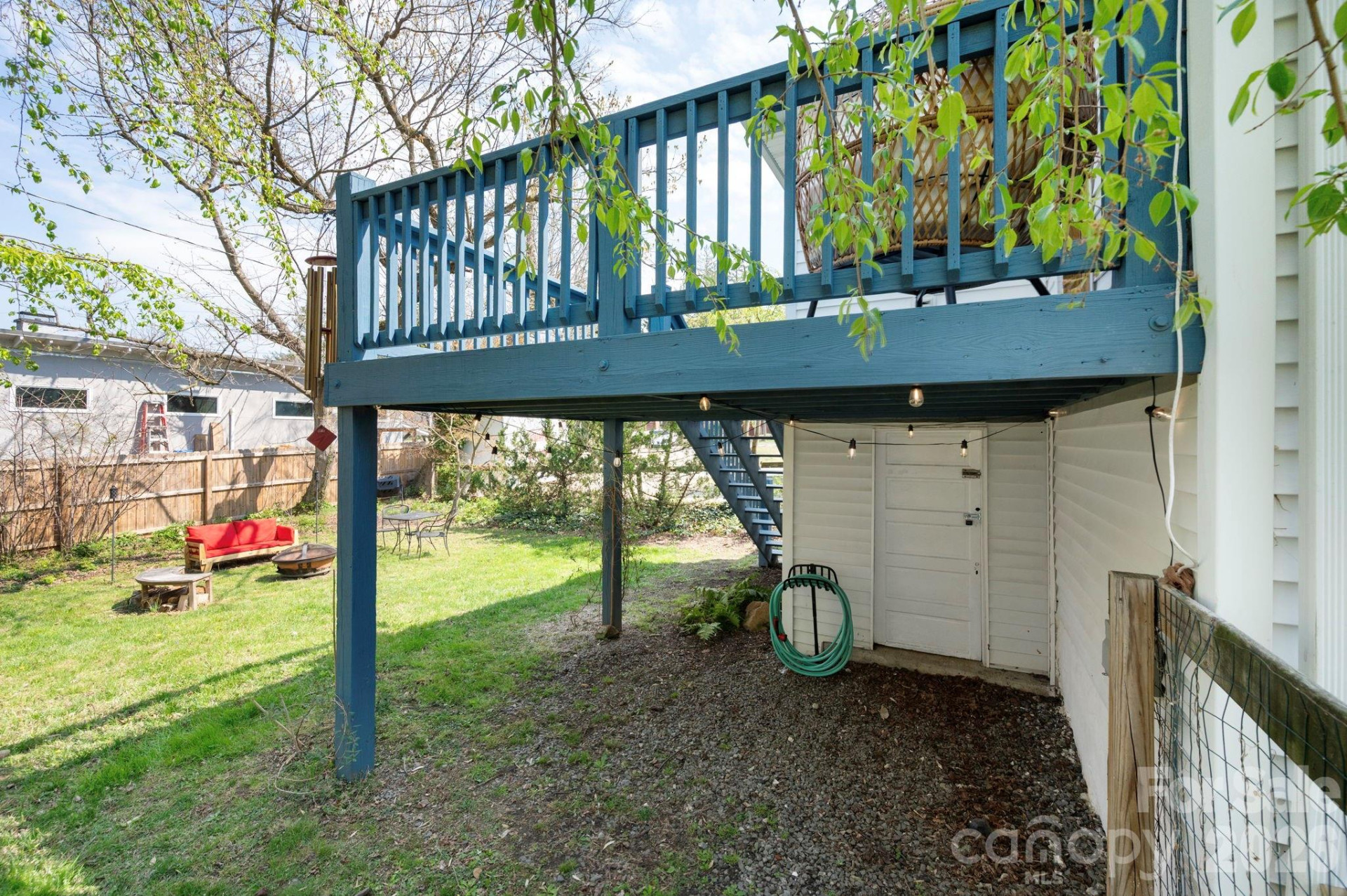 334 Hillside Street - Photo 23