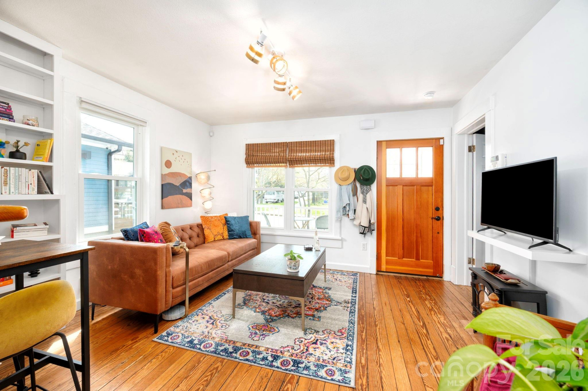 334 Hillside Street - Photo 7
