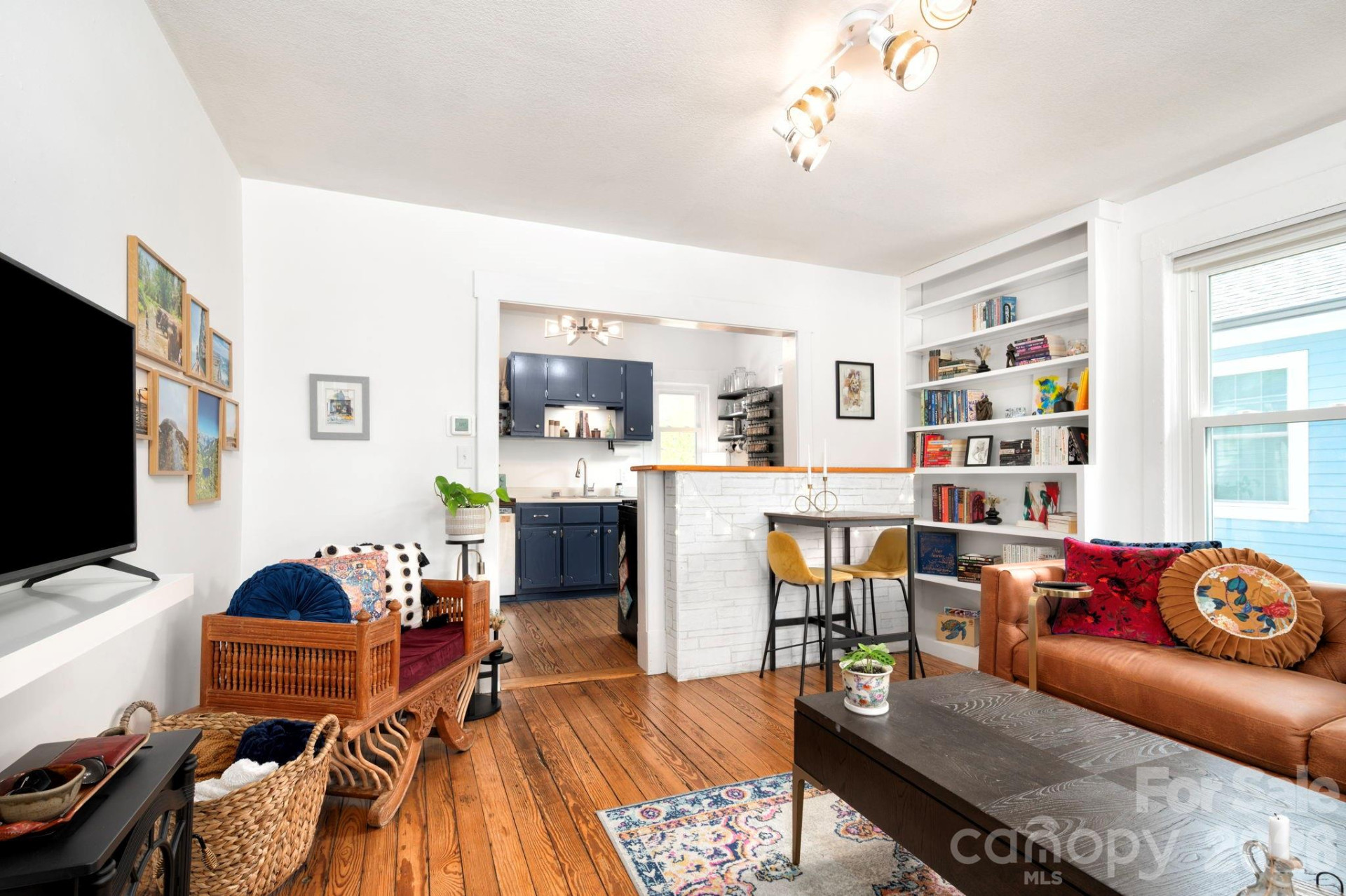 334 Hillside Street - Photo 8