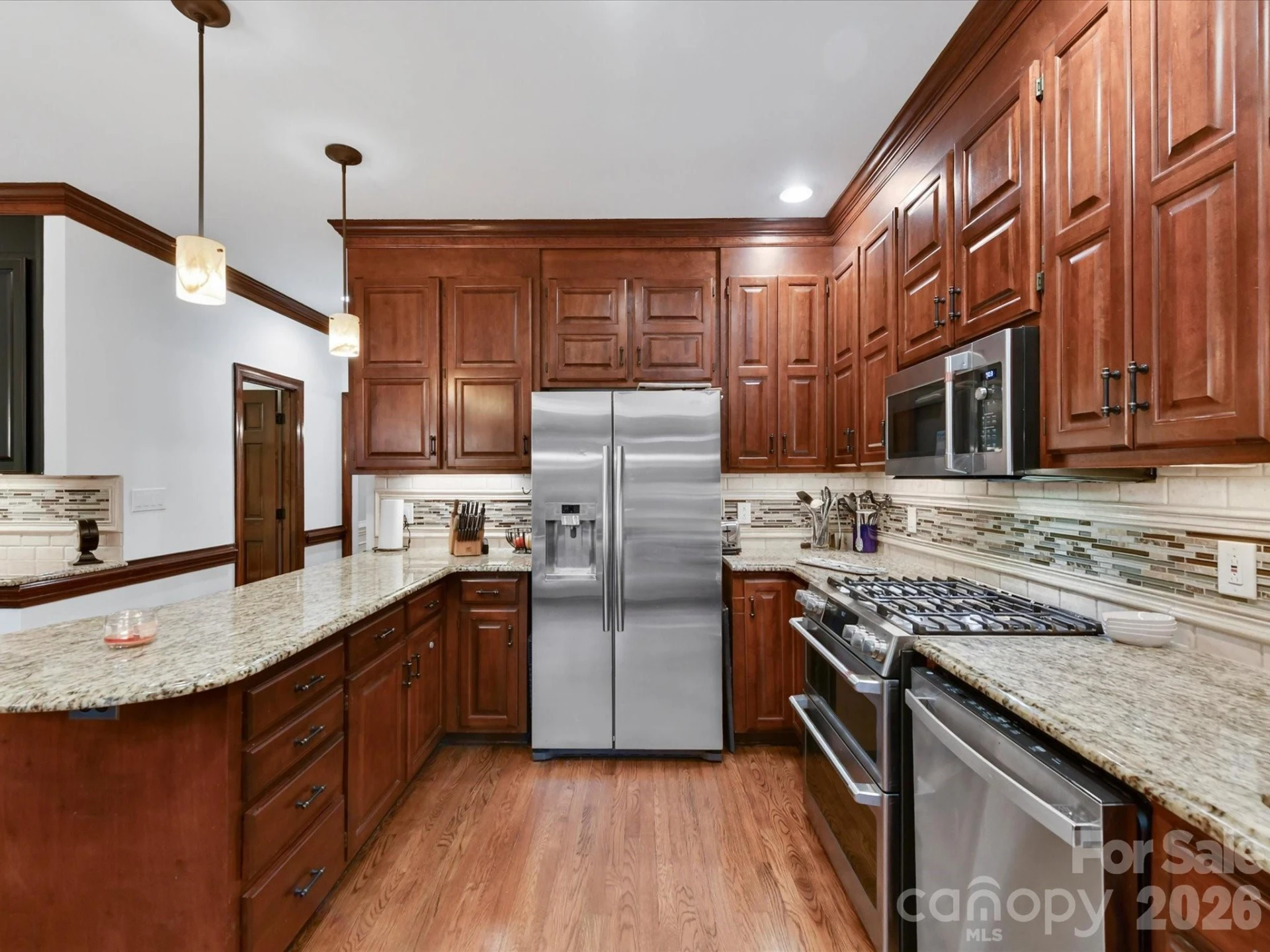 8715 Cahill Lane - Photo 18