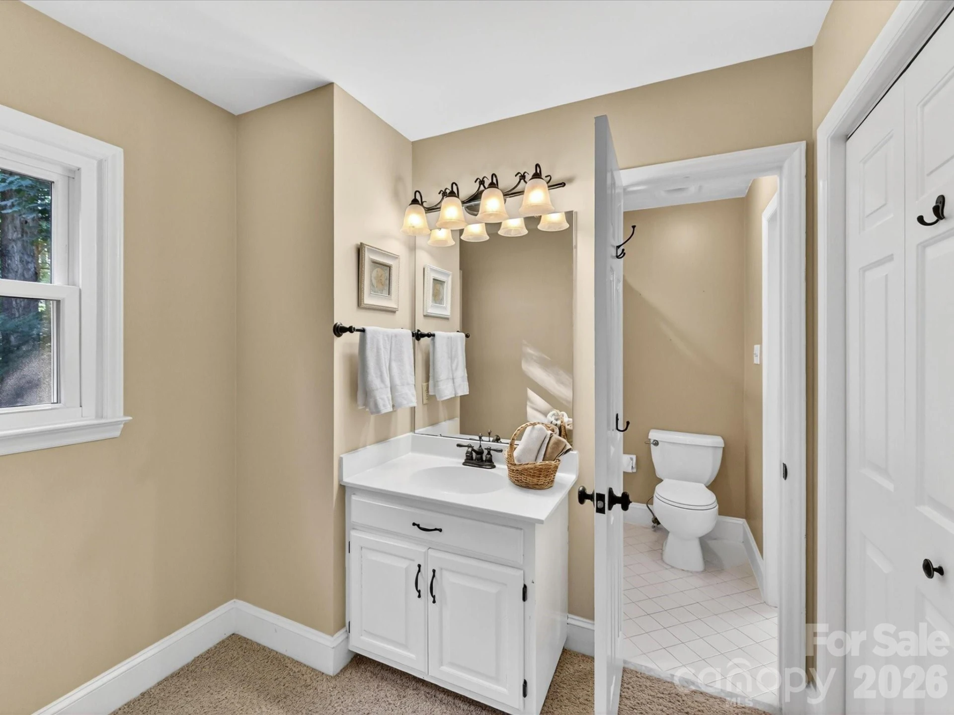 8715 Cahill Lane - Photo 34