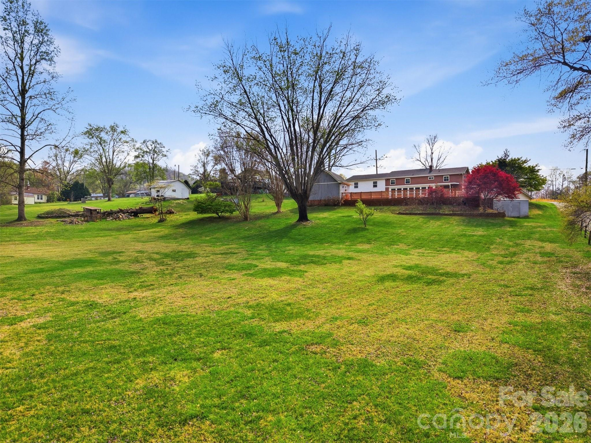 2174 Chester Avenue - Photo 11