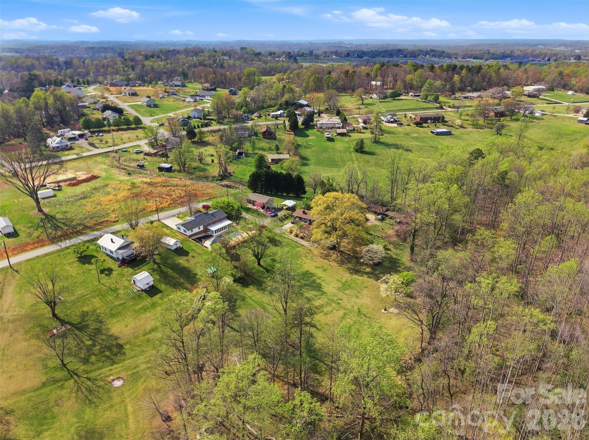 2174 Chester Avenue - Photo 35