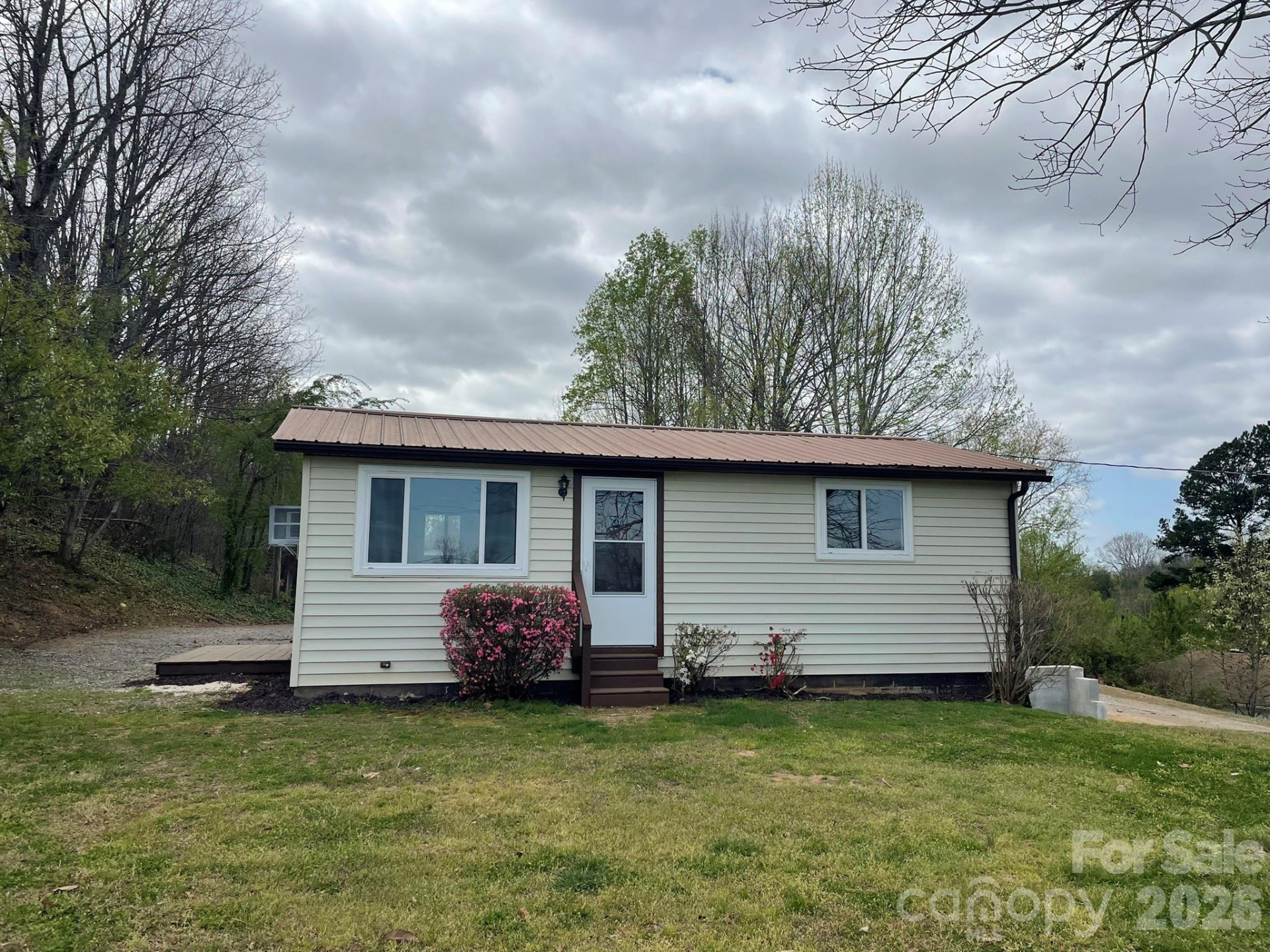 7686 Shoupes Grove Church Road - Photo 20