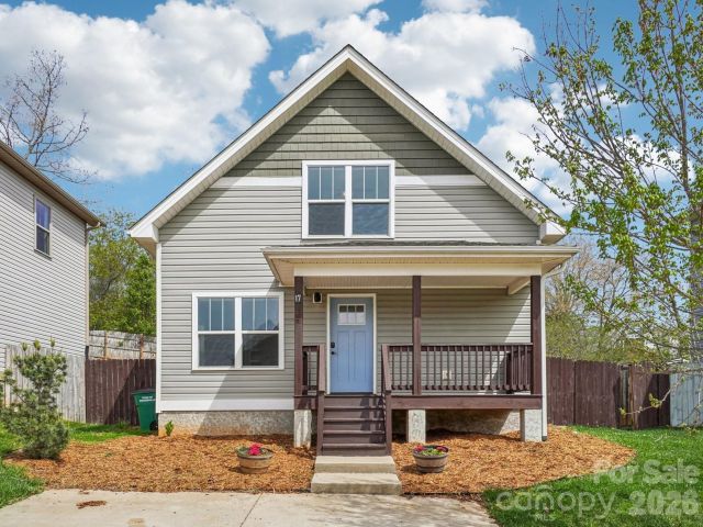 17 Yarrow Meadow Road, Weaverville, NC, 28787