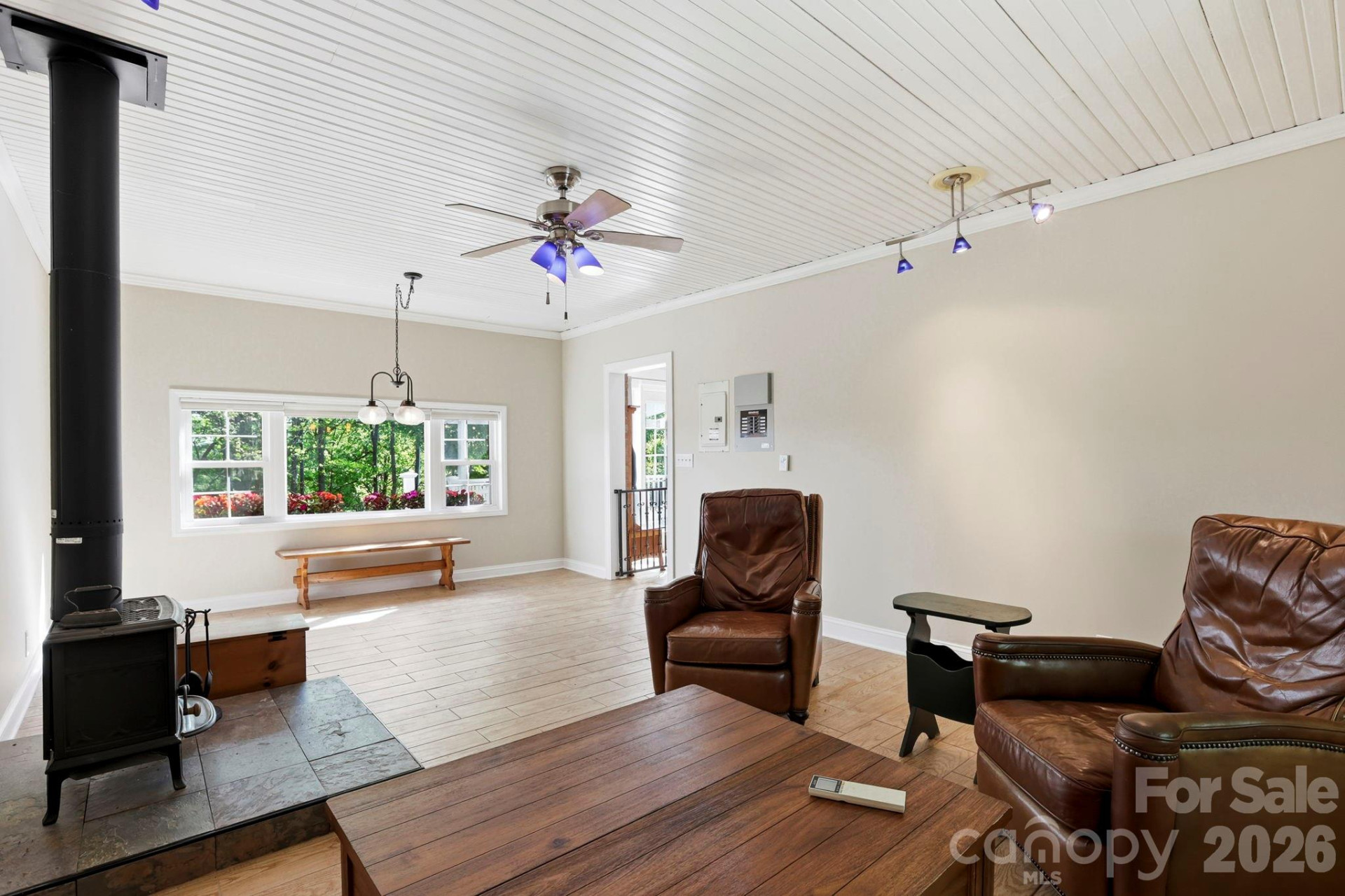 121 Wells Street - Photo 18